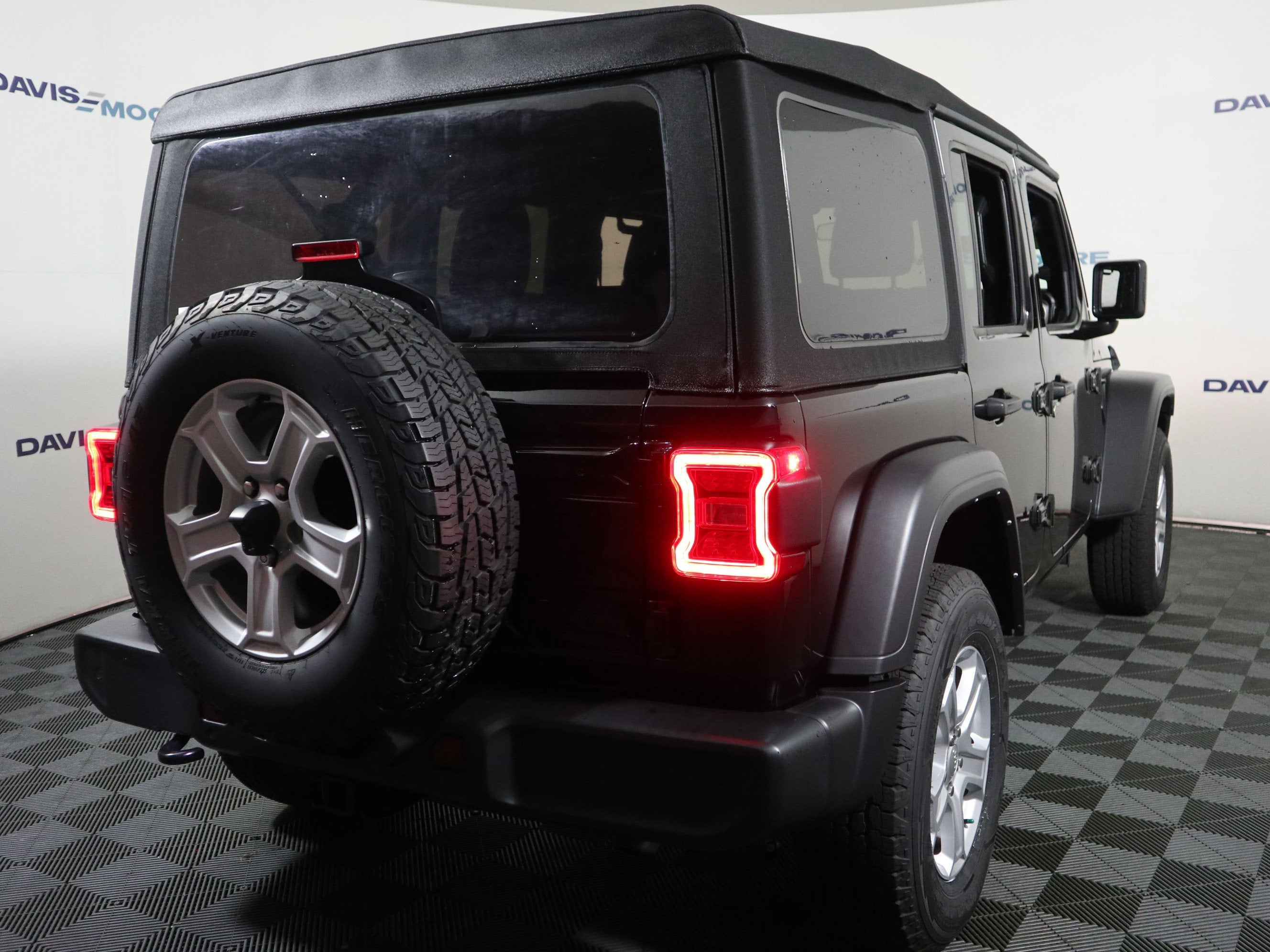 2022 Jeep Wrangler Unlimited Sport S 4x4