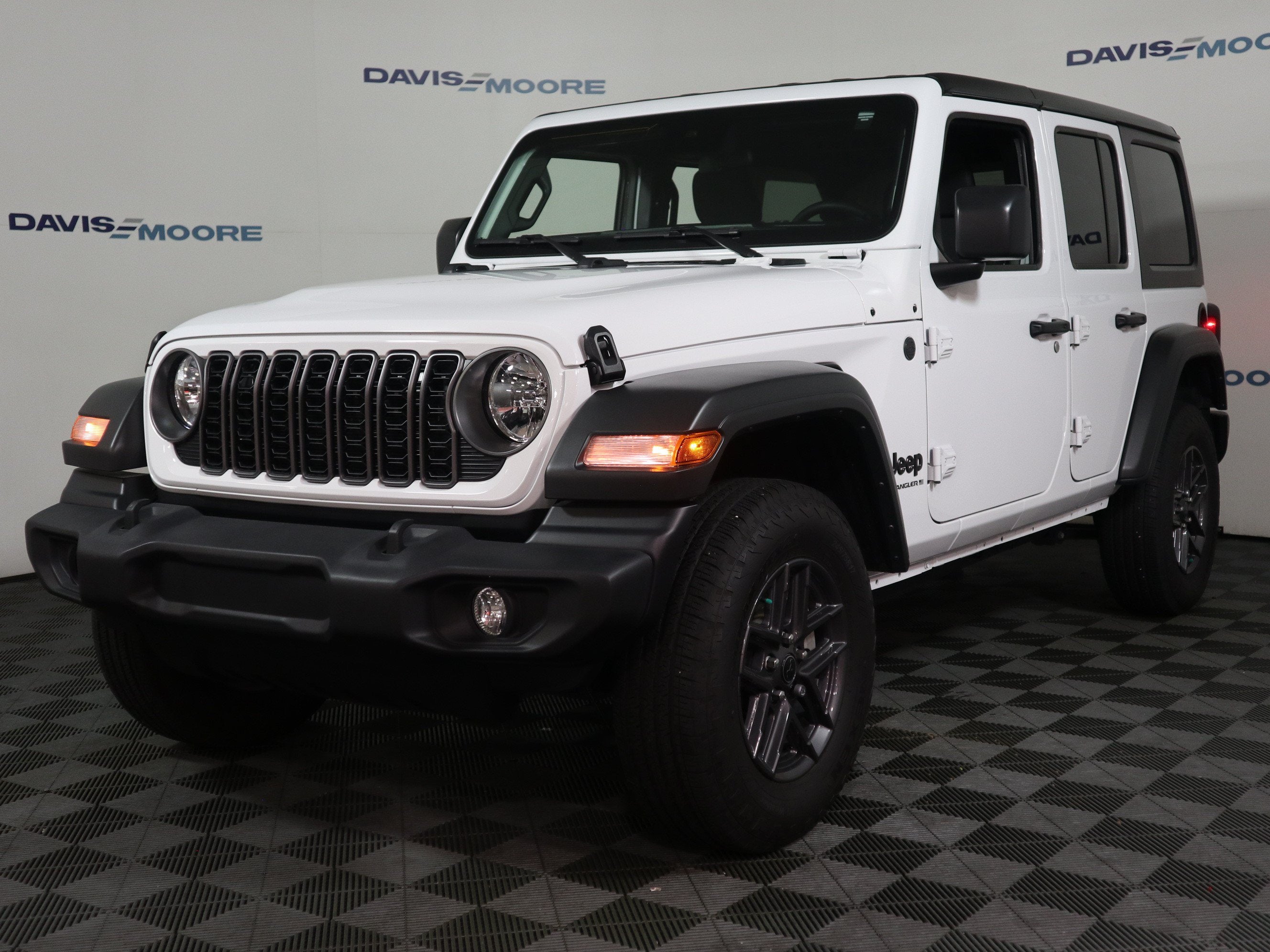 2025 Jeep Wrangler Sport S 4x4