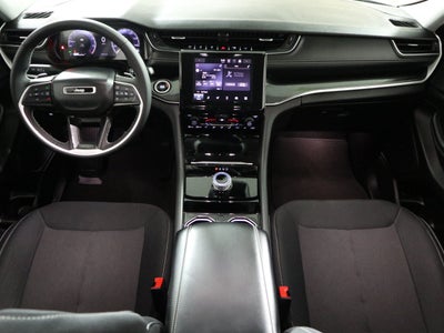 2023 Jeep Grand Cherokee Laredo 4x4