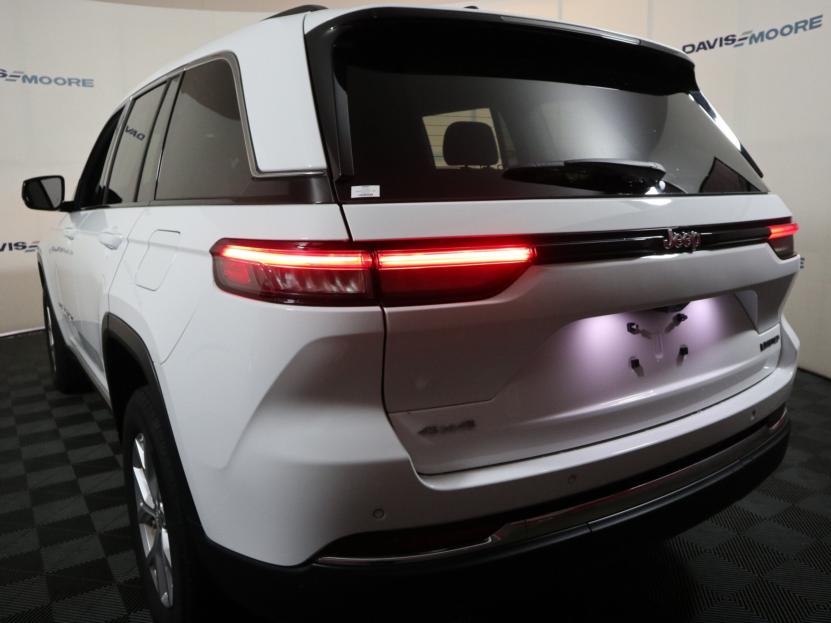 2023 Jeep Grand Cherokee Limited 4x4