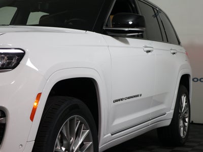 2022 Jeep Grand Cherokee Summit 4x4