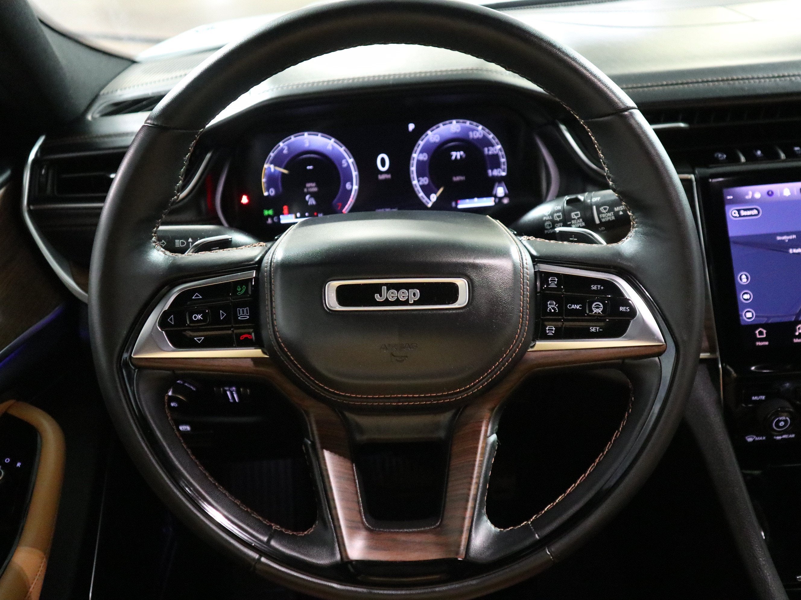 2022 Jeep Grand Cherokee Summit 4x4