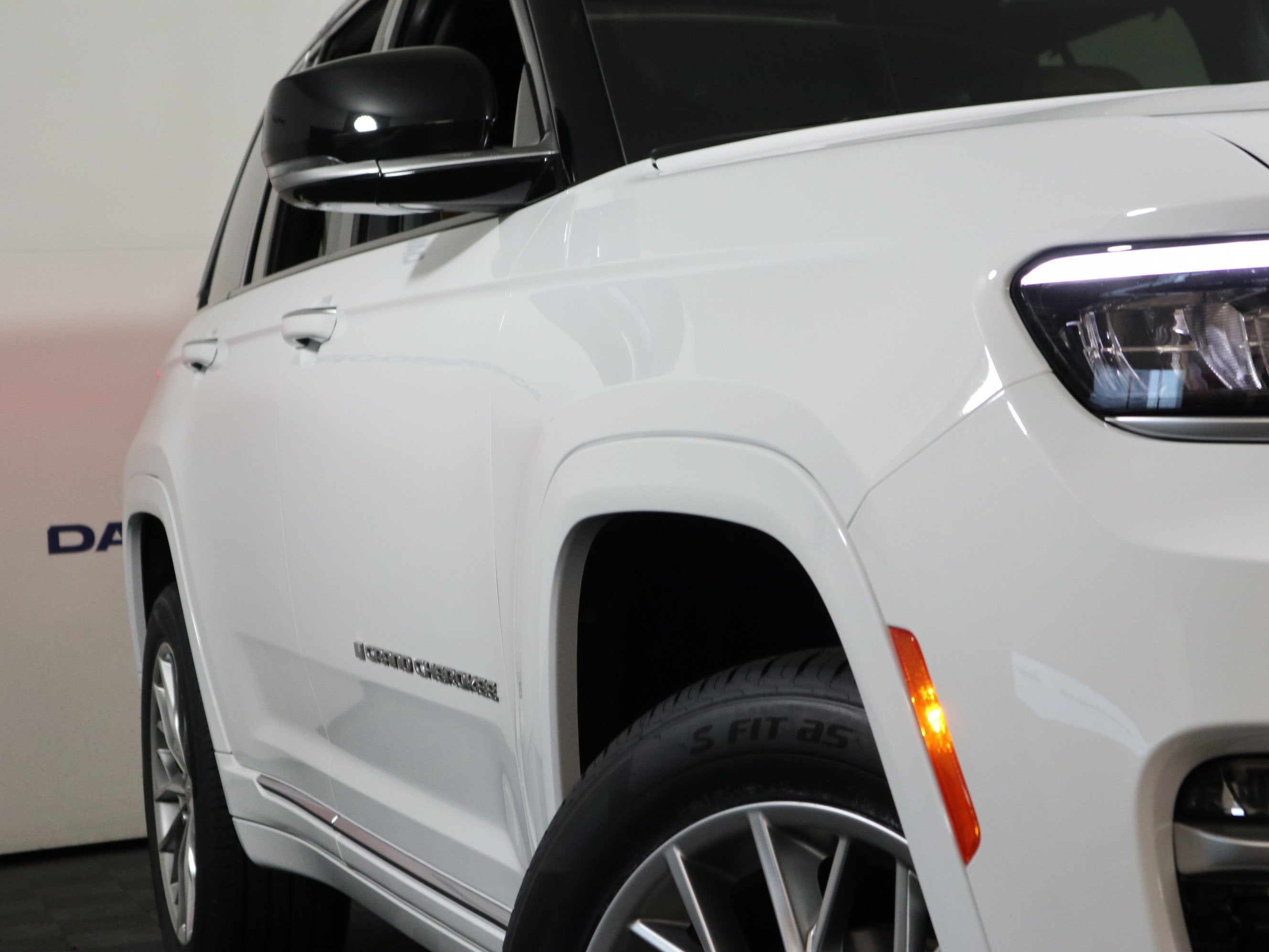 2022 Jeep Grand Cherokee Summit 4x4