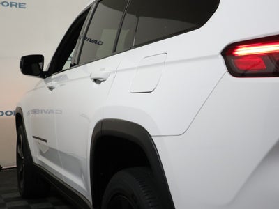 2023 Jeep Grand Cherokee L Altitude 4x4