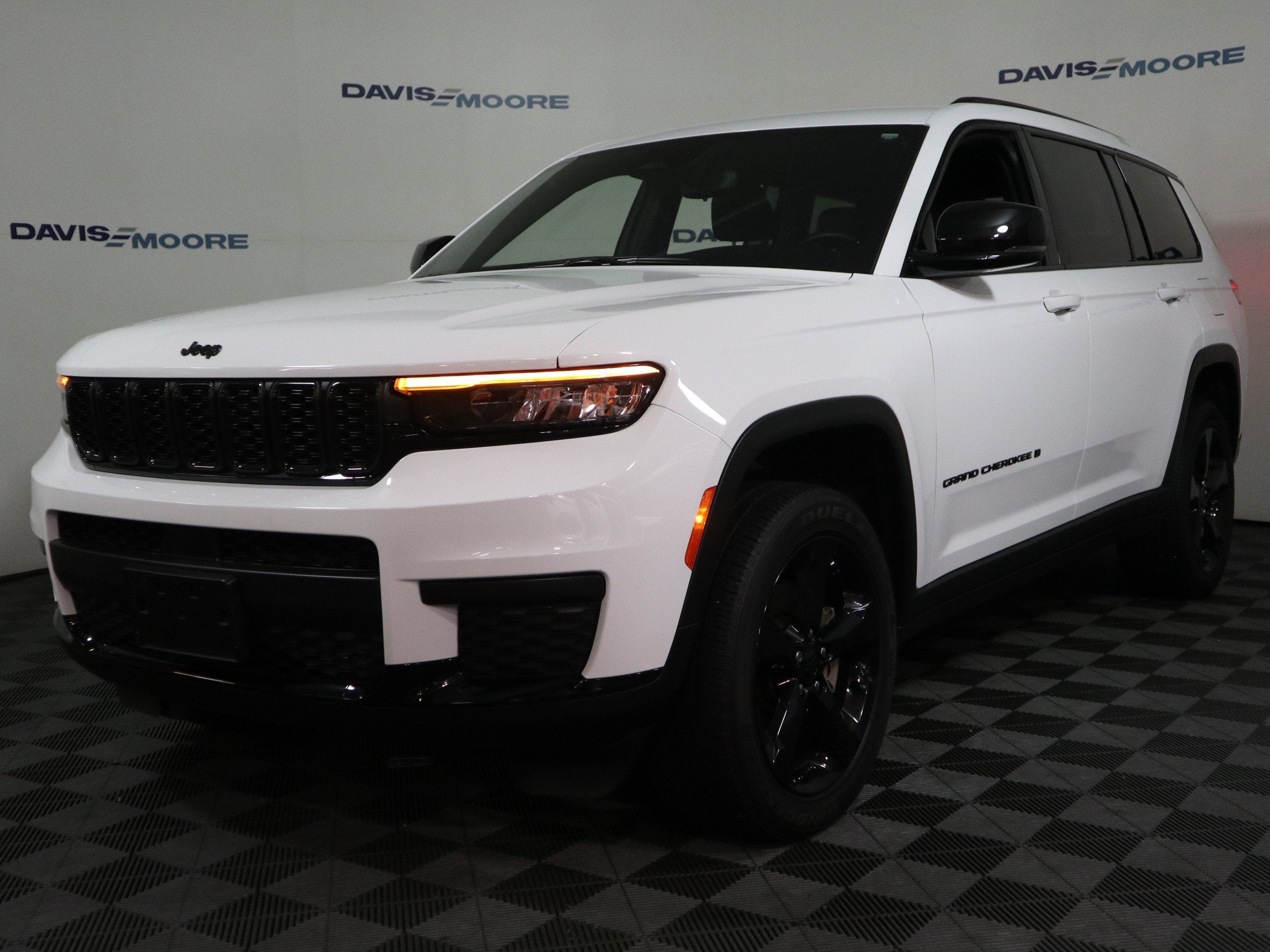 2023 Jeep Grand Cherokee L Altitude 4x4