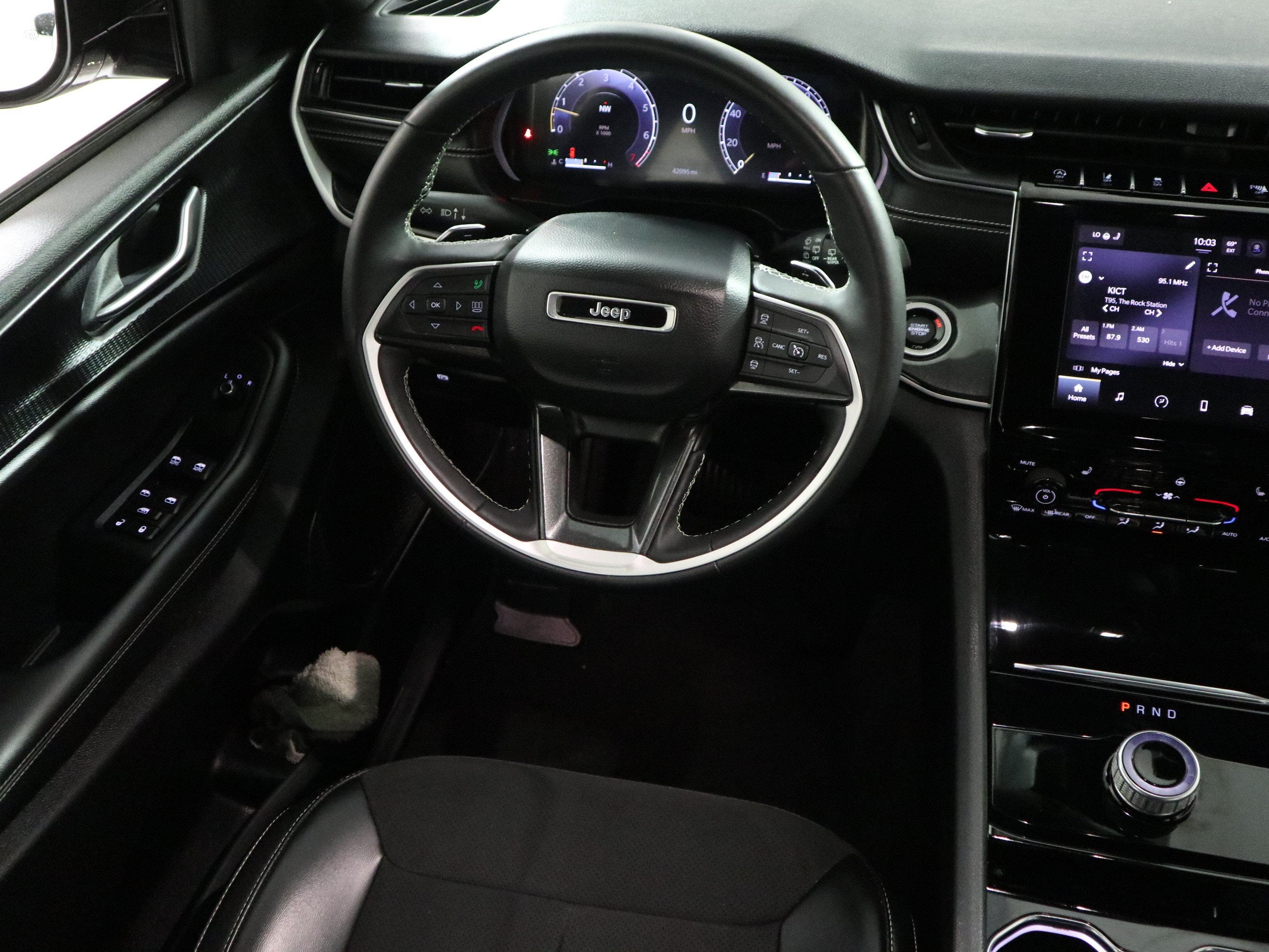 2023 Jeep Grand Cherokee L Altitude 4x4