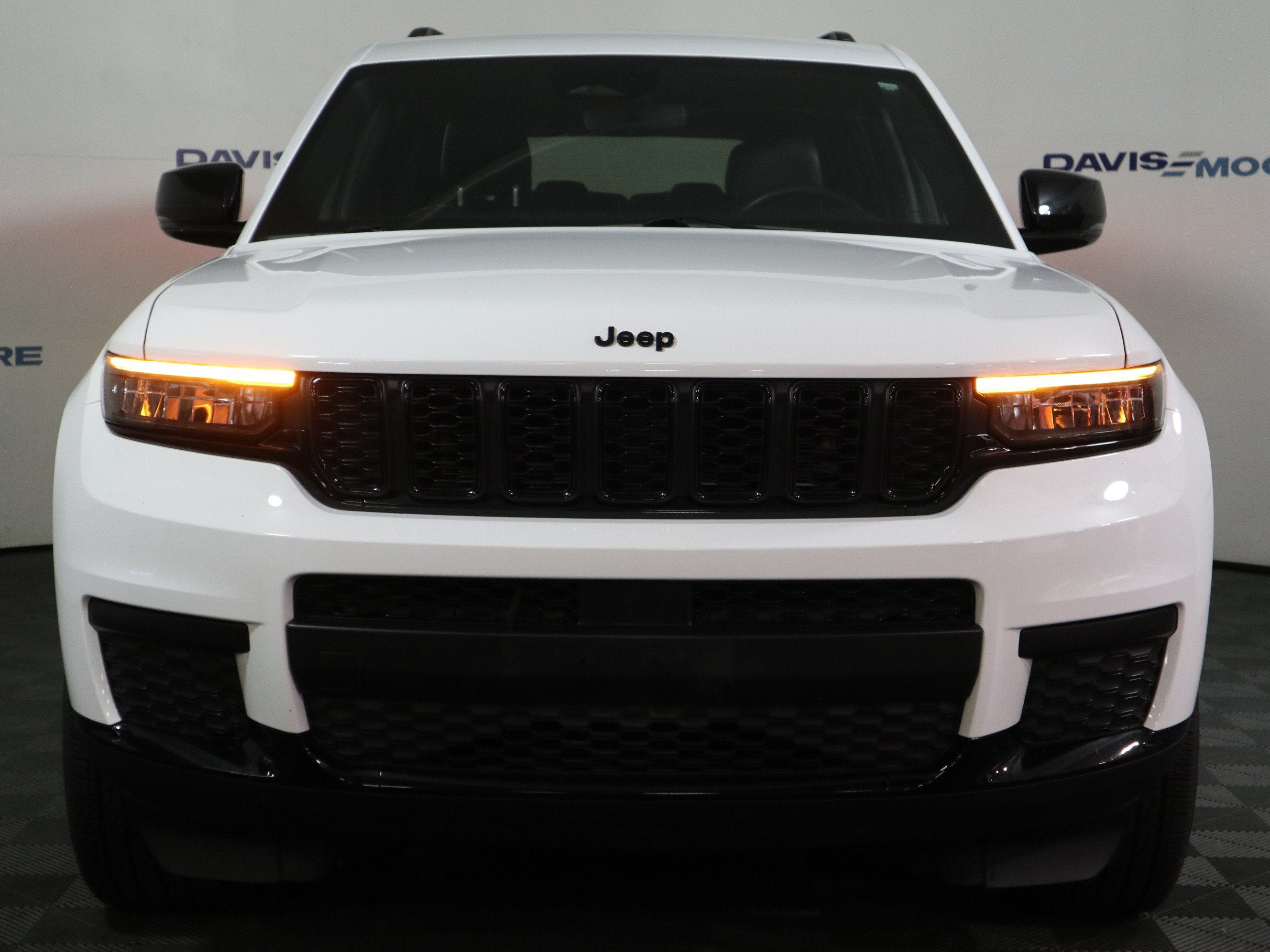 2023 Jeep Grand Cherokee L Altitude 4x4