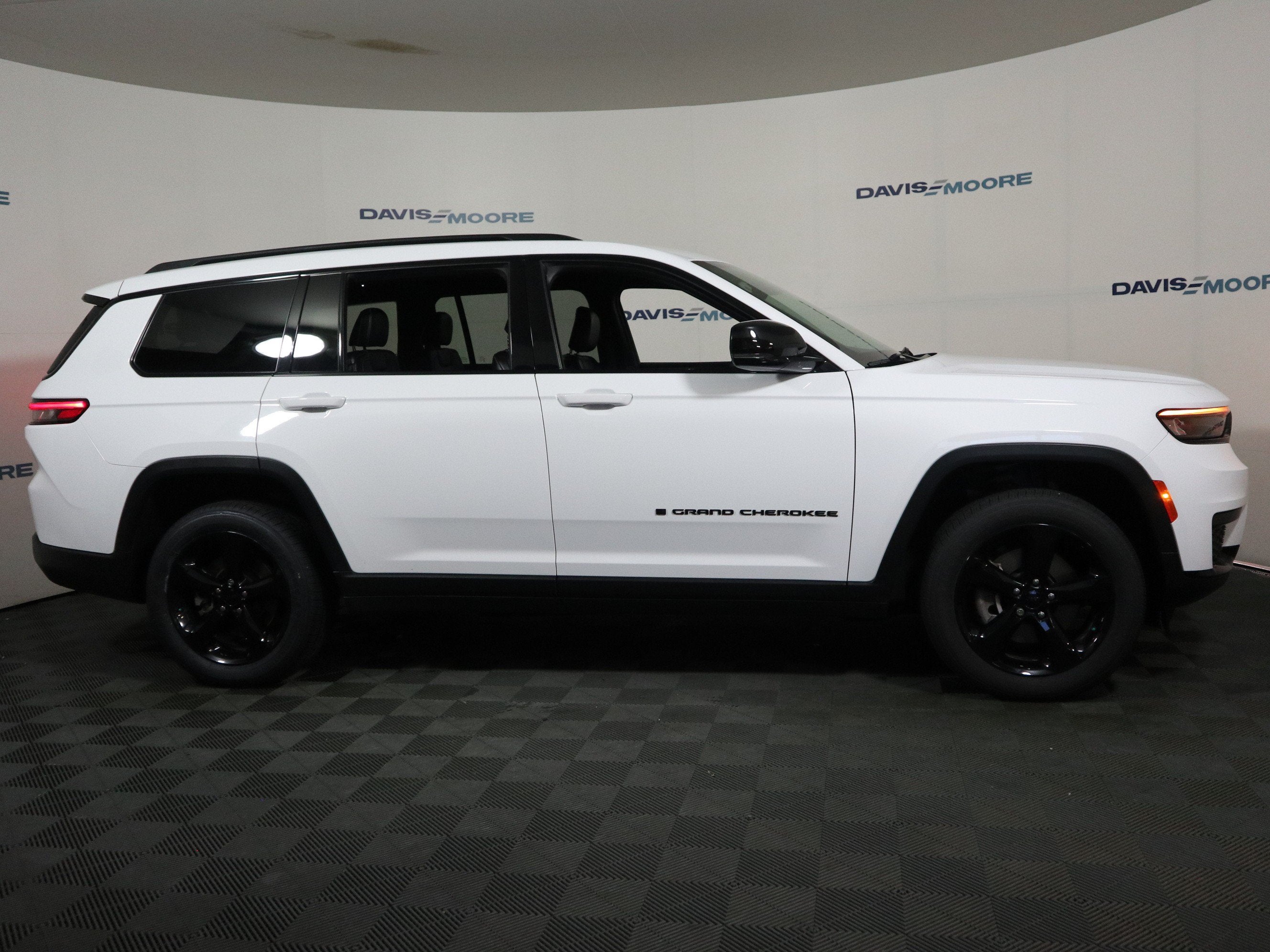 2023 Jeep Grand Cherokee L Altitude 4x4