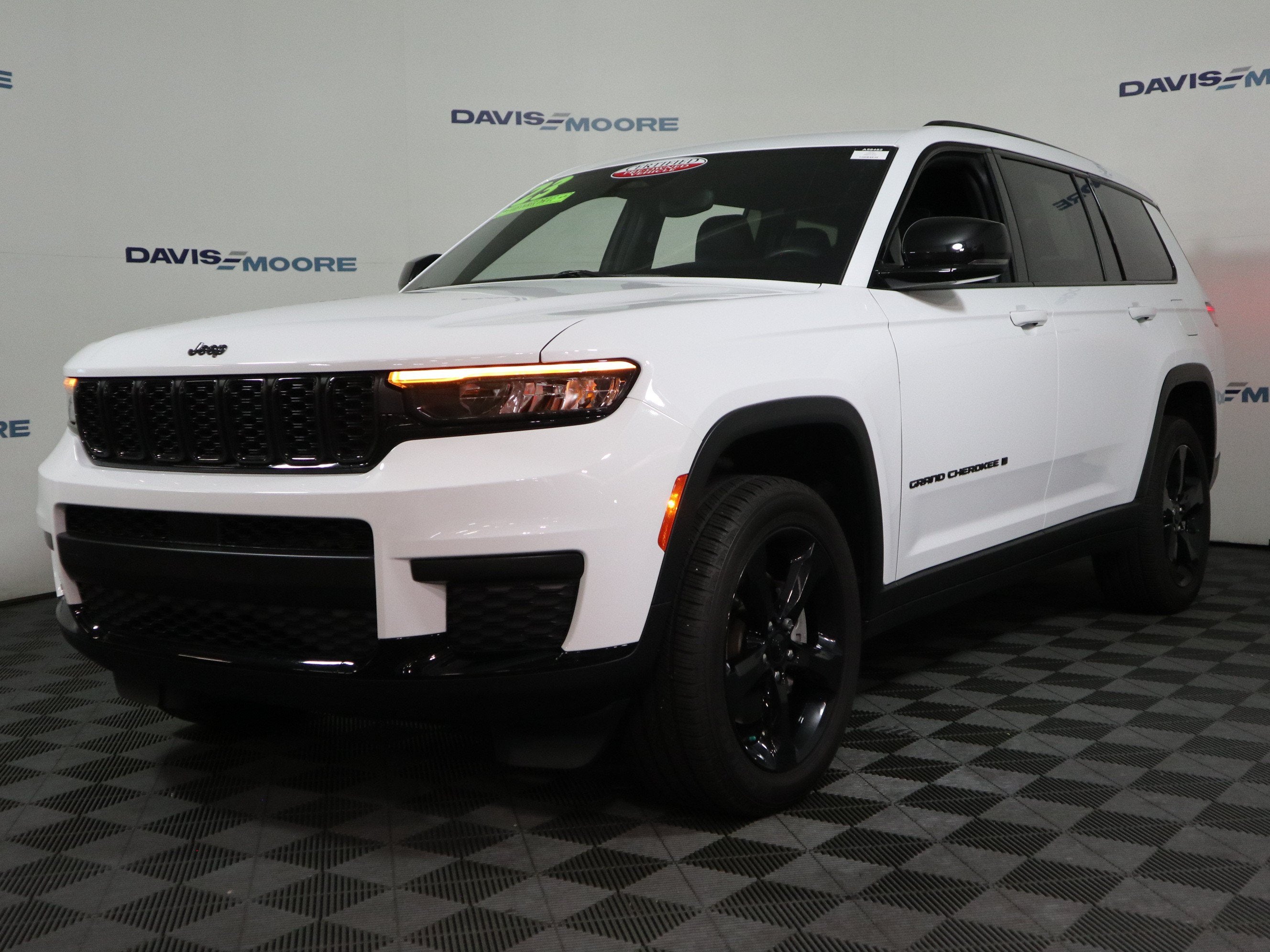 2023 Jeep Grand Cherokee L Altitude 4x4