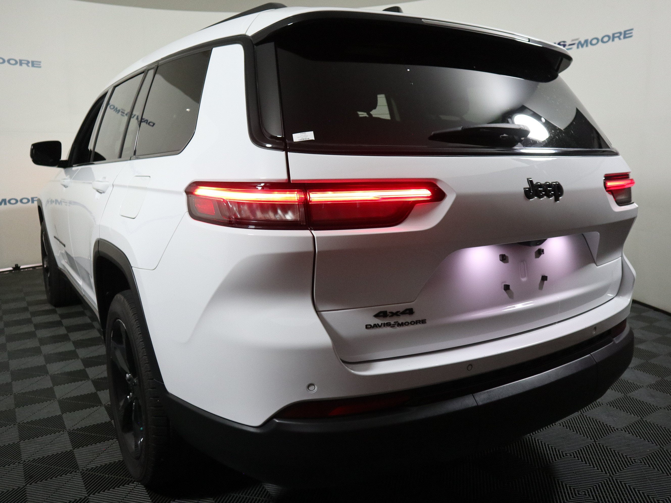 2023 Jeep Grand Cherokee L Altitude 4x4