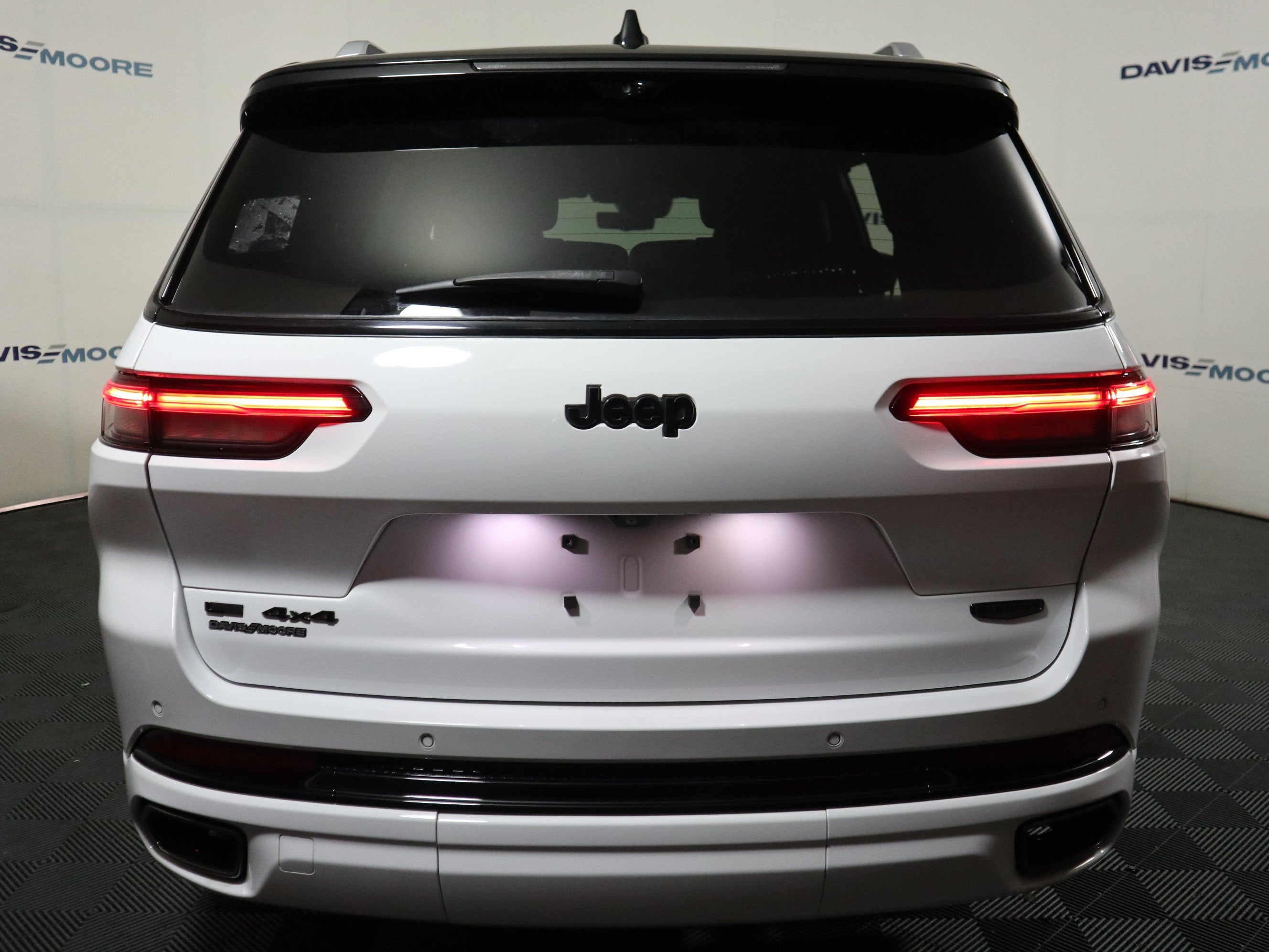 2023 Jeep Grand Cherokee L Summit Reserve 4X4