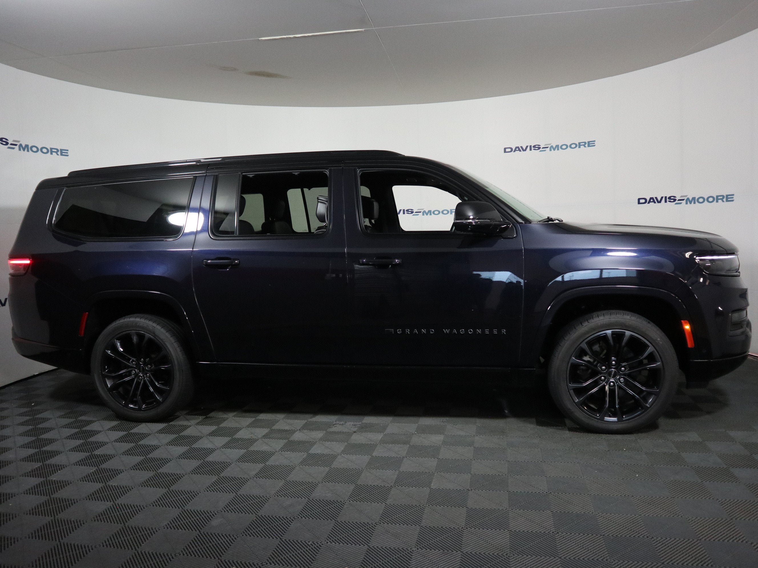 2024 Jeep Grand Wagoneer L Series II 4x4