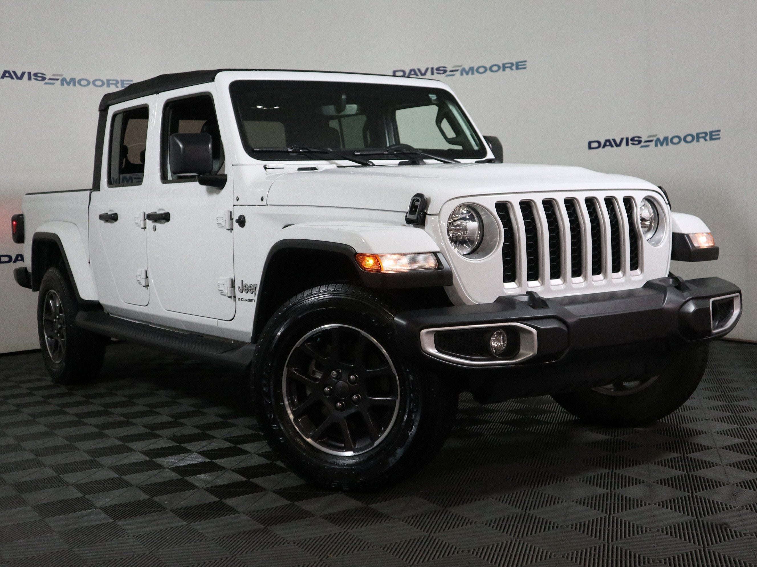 2023 Jeep Gladiator Overland 4x4