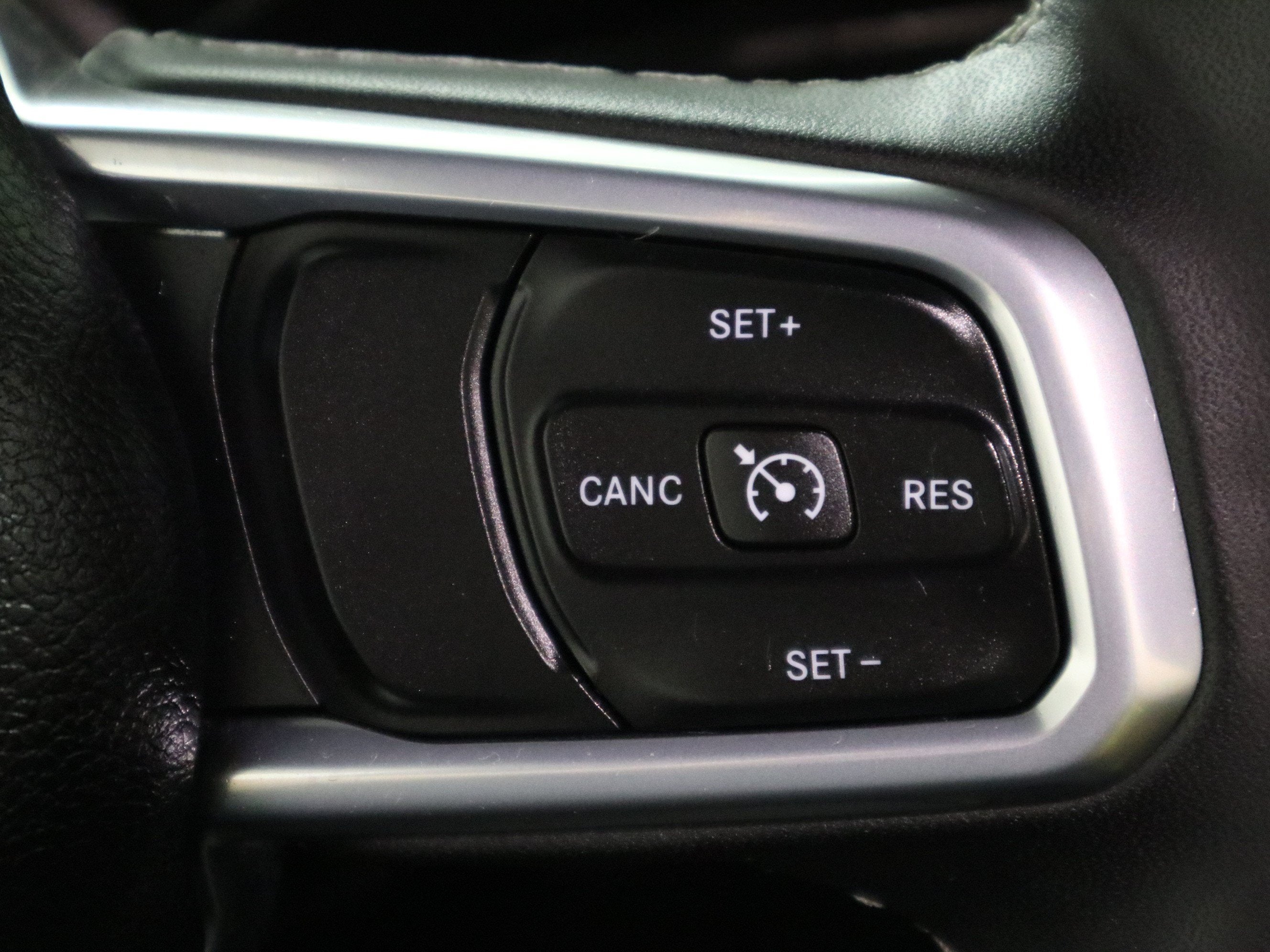 2023 Jeep Gladiator Overland 4x4