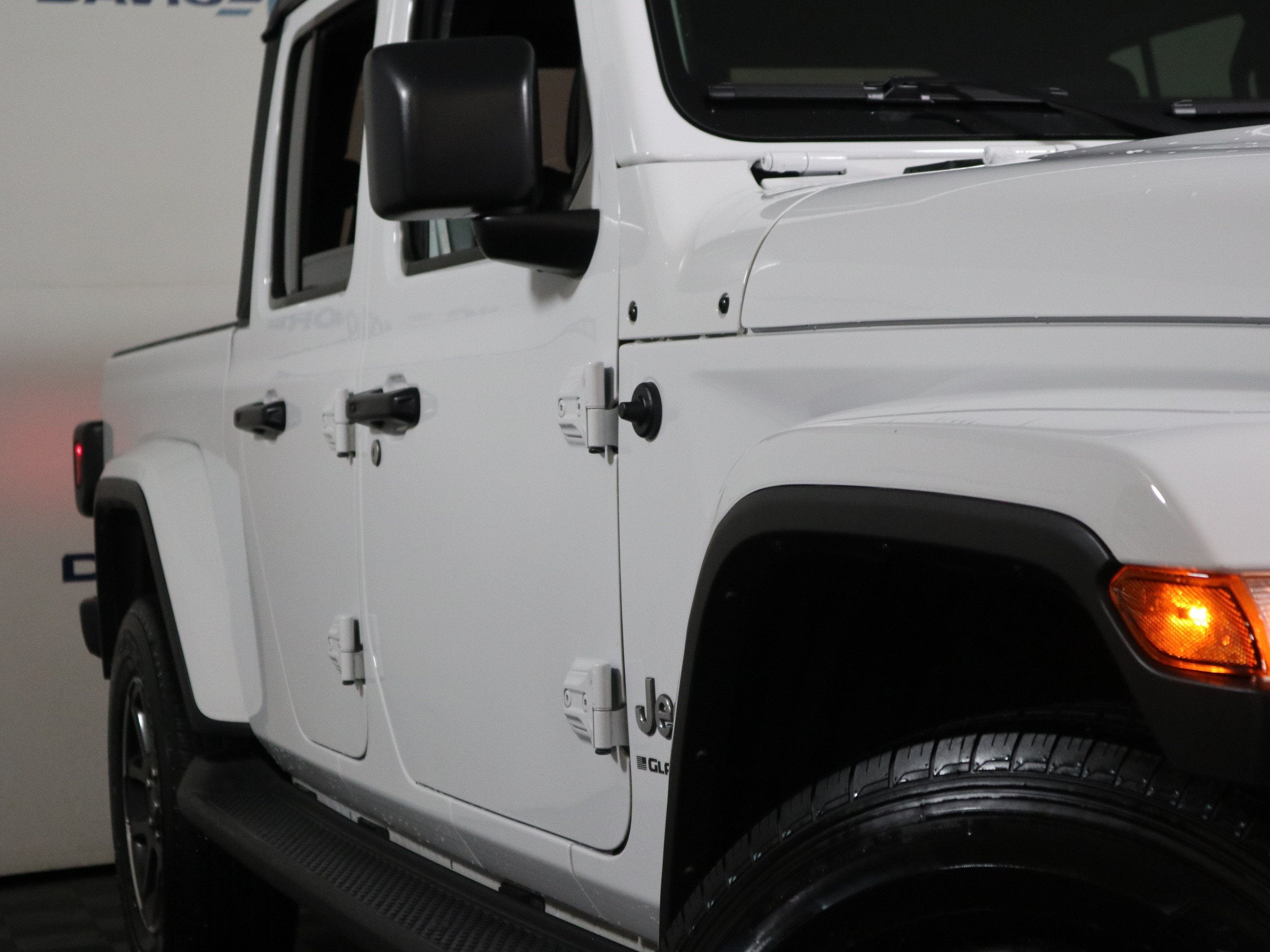 2023 Jeep Gladiator Overland 4x4