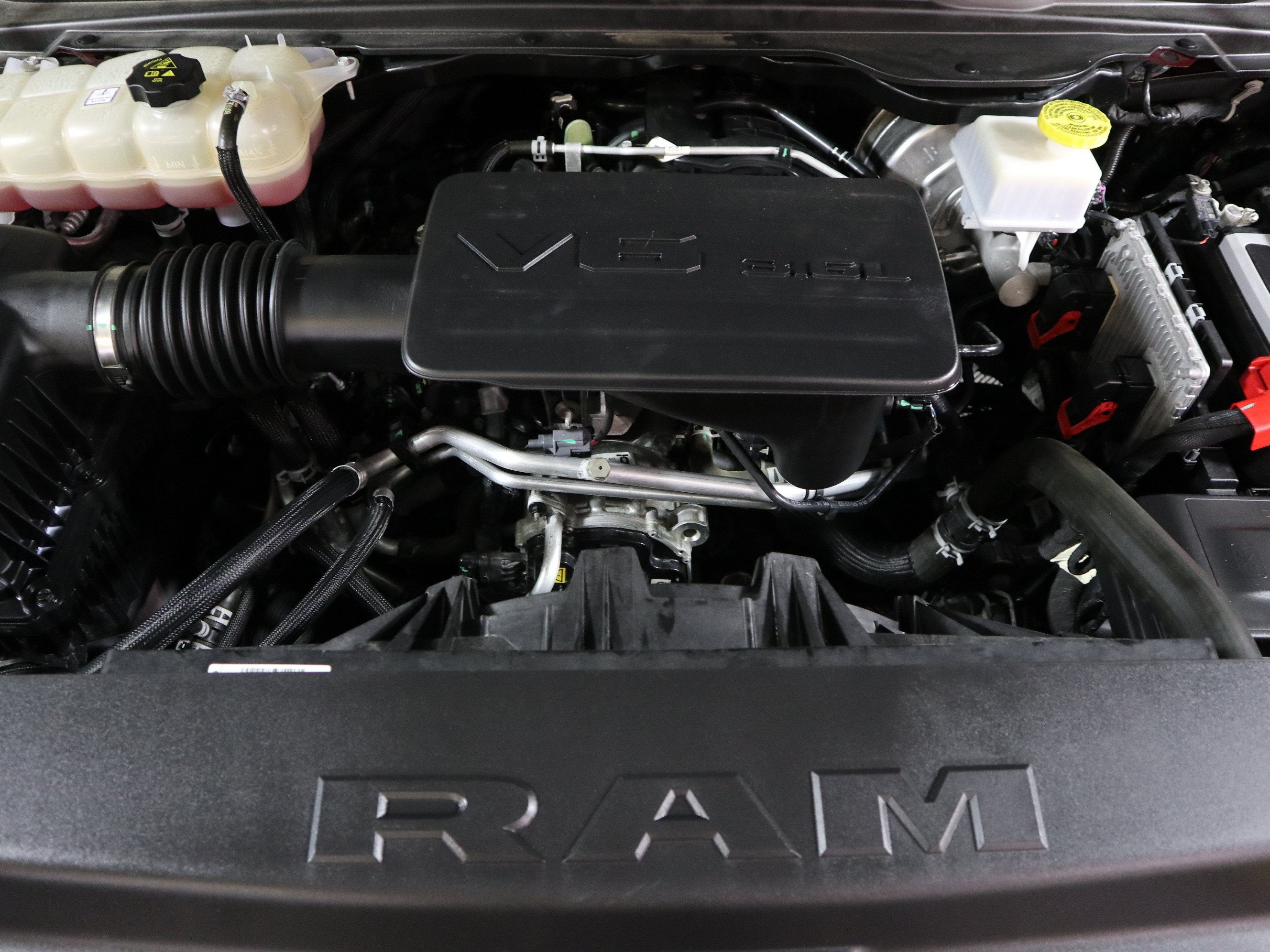 2023 RAM 1500 Big Horn Crew Cab 4x4