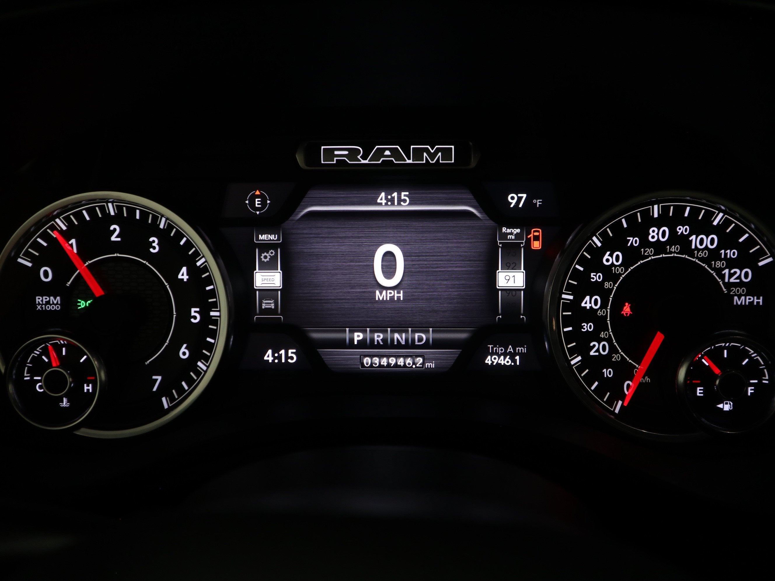 2023 RAM 1500 Big Horn Crew Cab 4x4