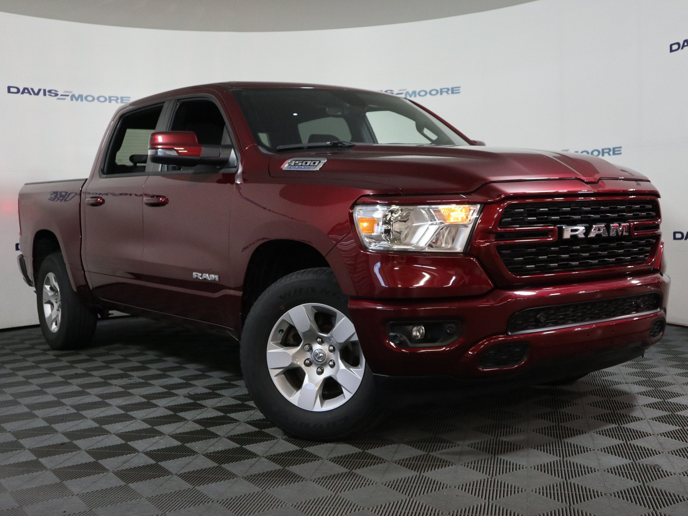 2023 RAM 1500 Big Horn Crew Cab 4x4