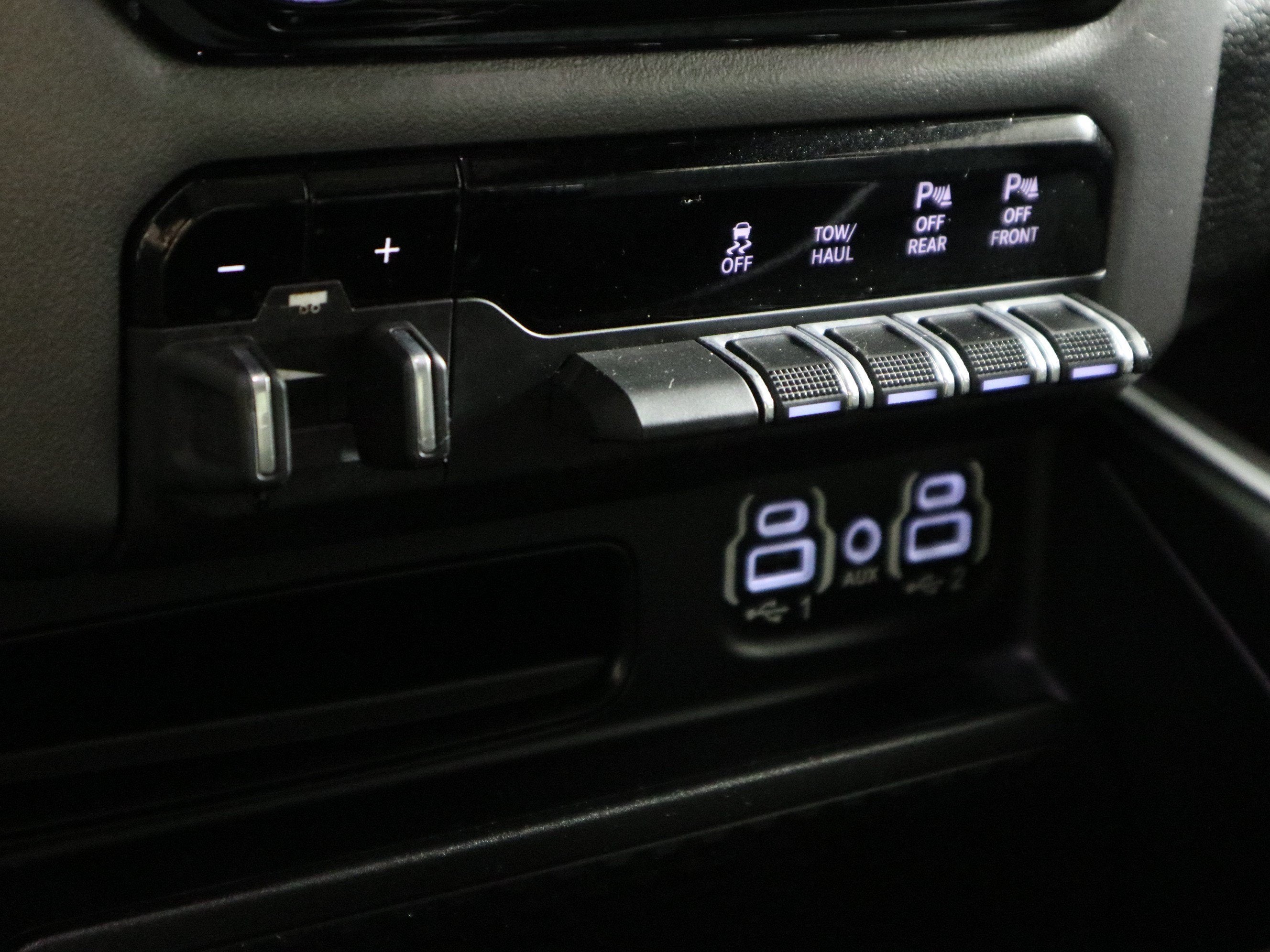 2023 RAM 1500 Big Horn Crew Cab 4x4
