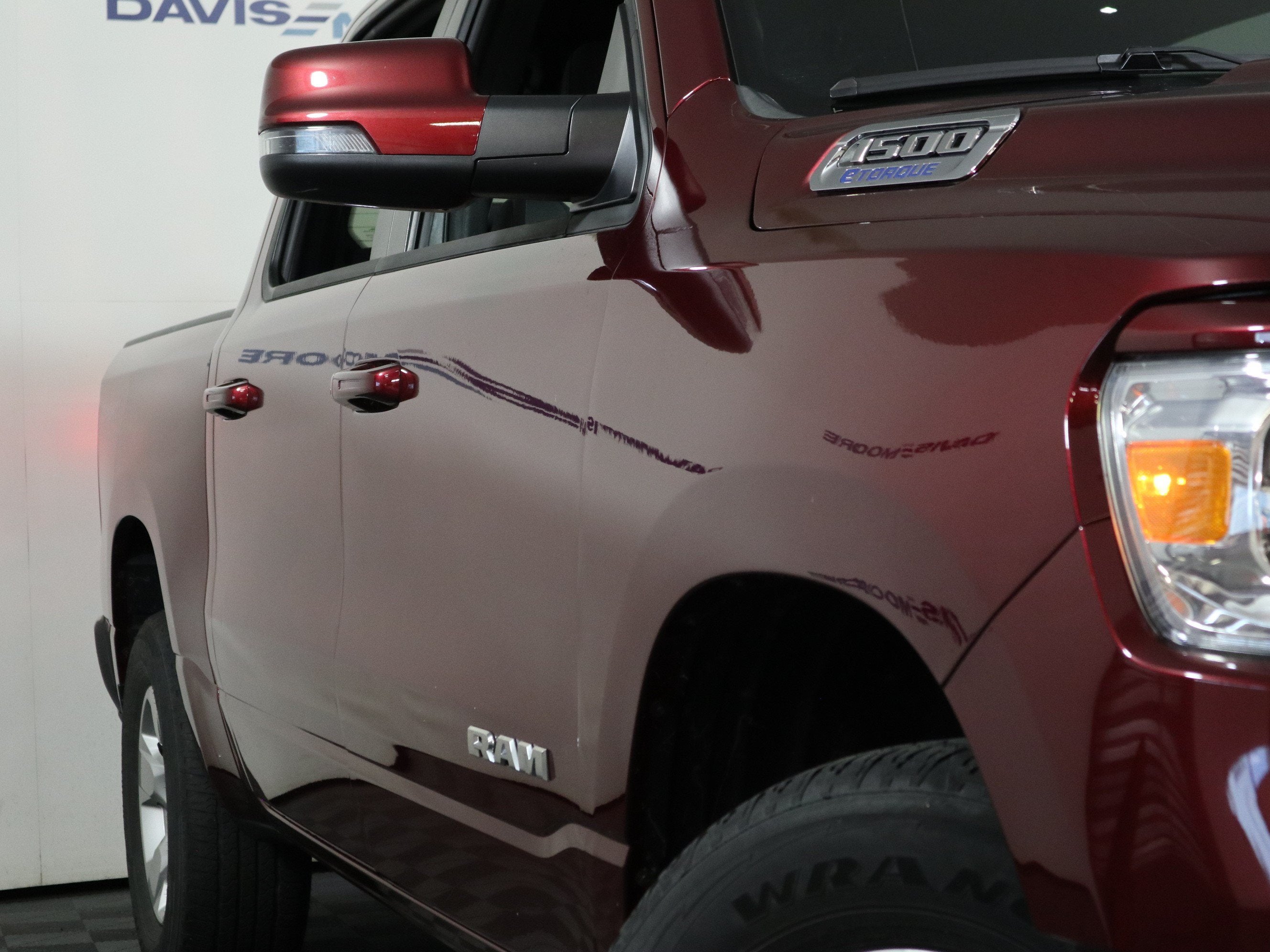 2023 RAM 1500 Big Horn Crew Cab 4x4