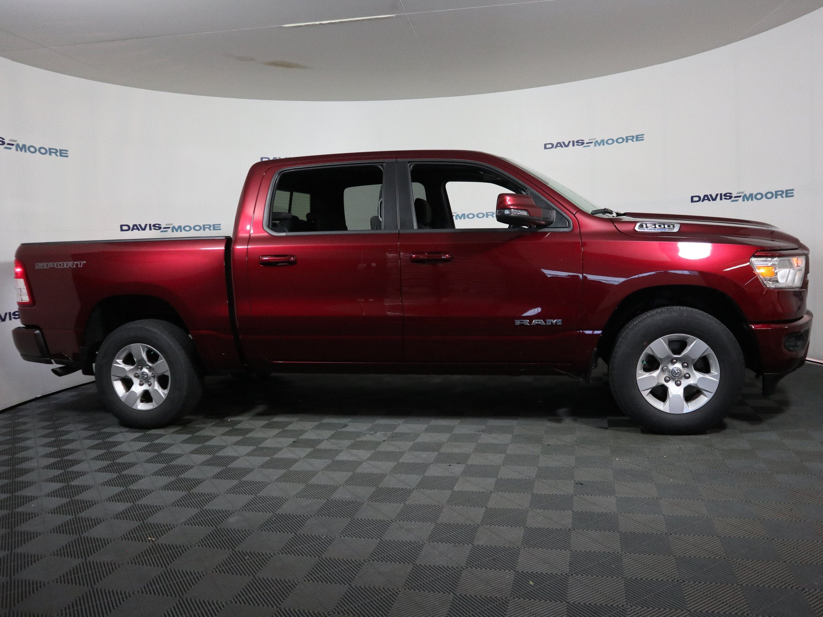 2023 RAM 1500 Big Horn Crew Cab 4x4