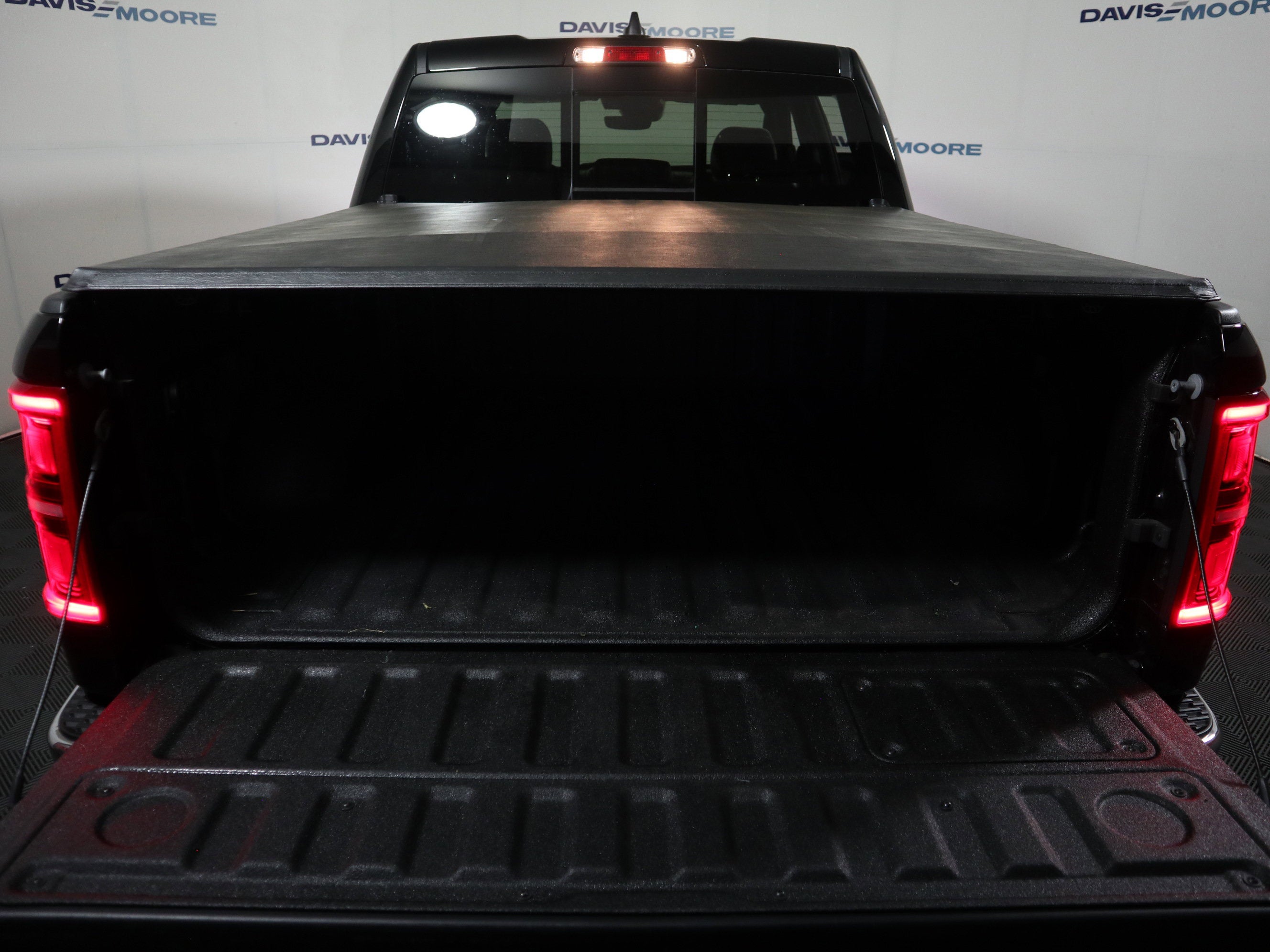2026 RAM 1500 Limited Crew Cab 4x4