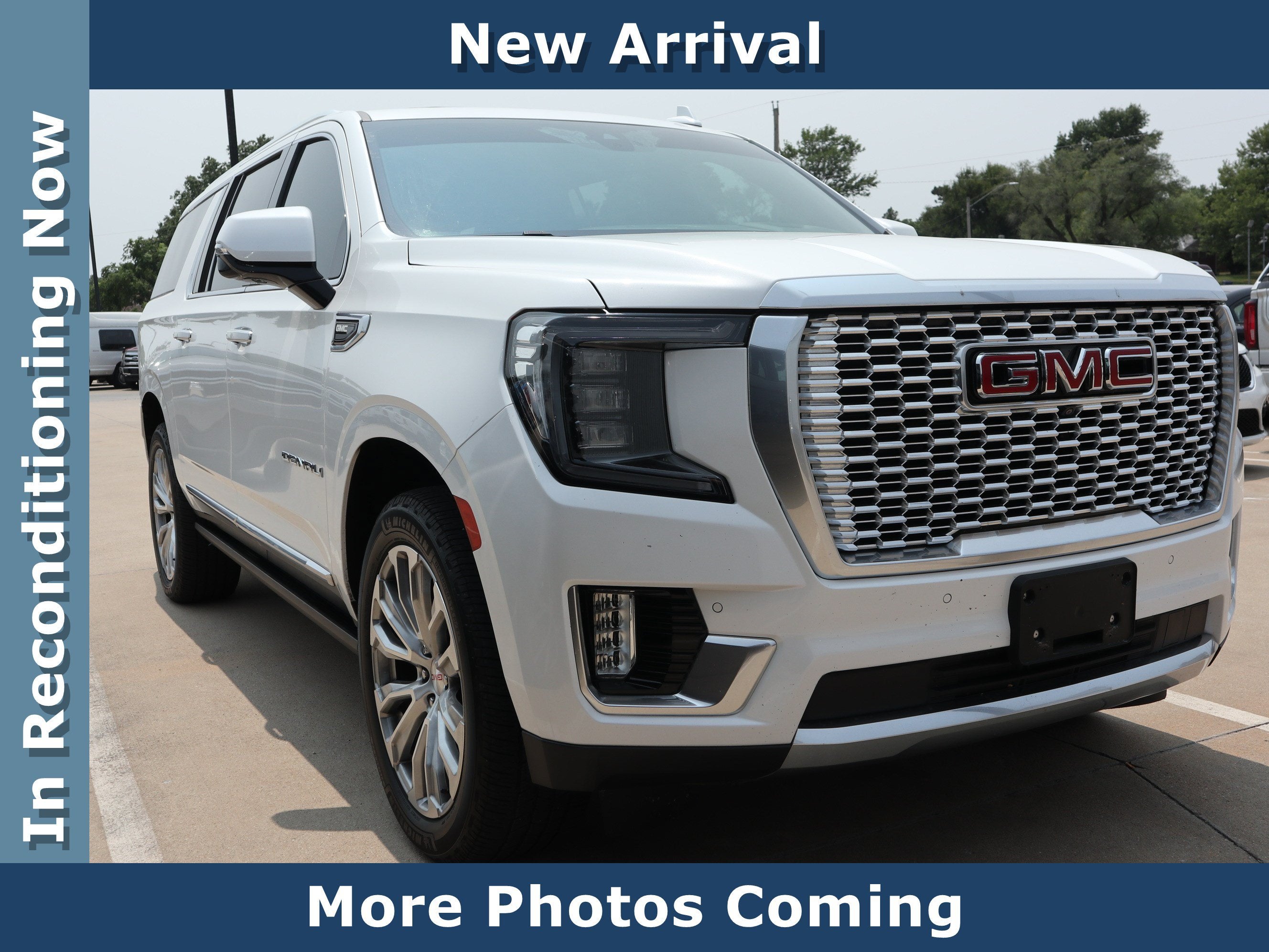 2022 GMC Yukon XL Denali 4WD