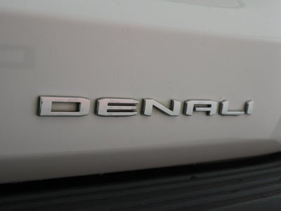 2022 GMC Yukon XL Denali 4WD