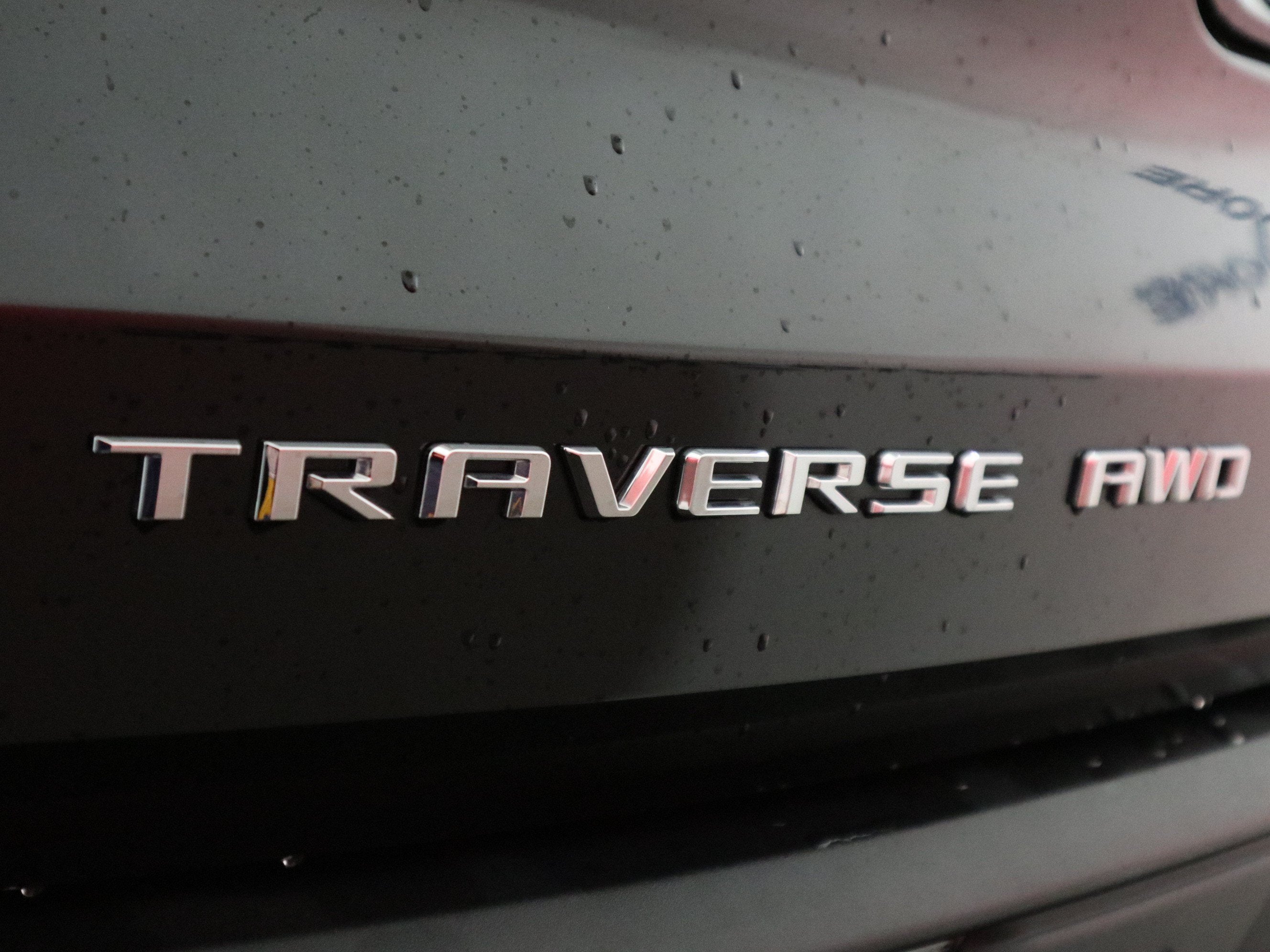 2026 Chevrolet Traverse AWD LT
