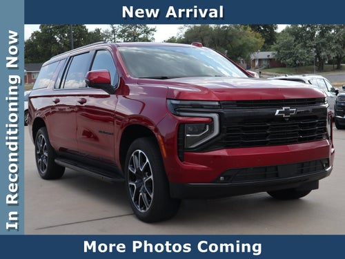 2025 Chevrolet Suburban RST 4WD
