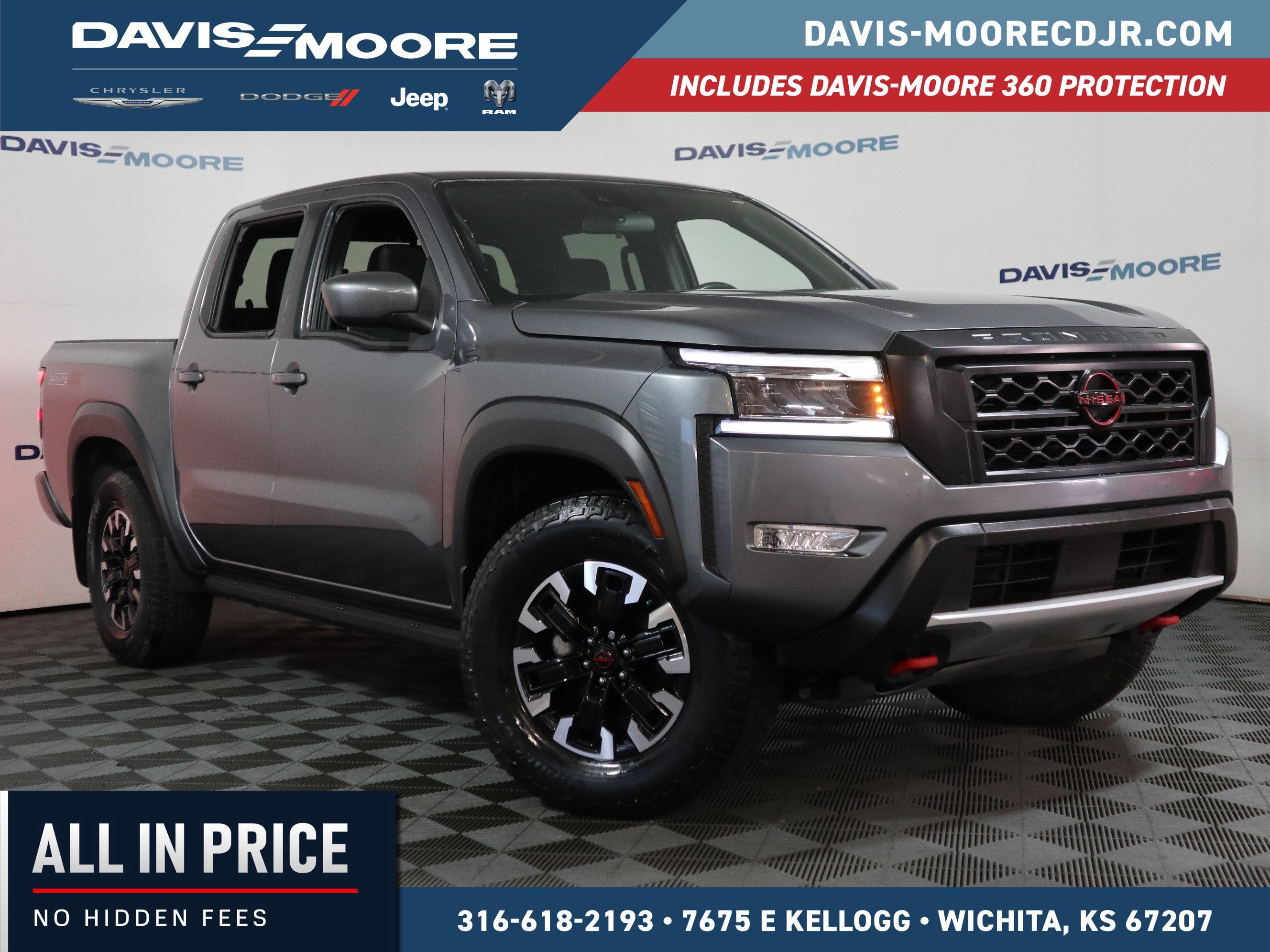 2024 Nissan Frontier PRO-4X Crew Cab
