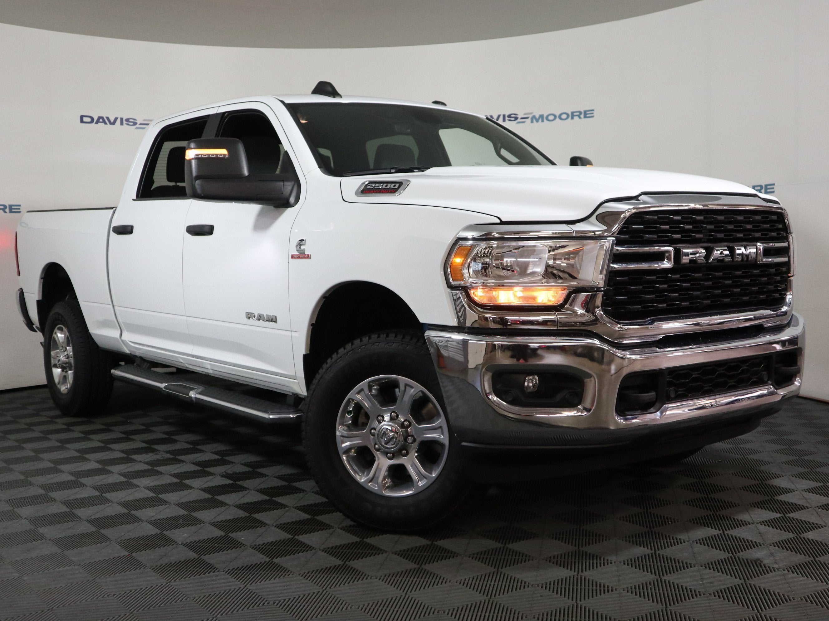 2024 RAM 2500 Big Horn Crew Cab 4x4