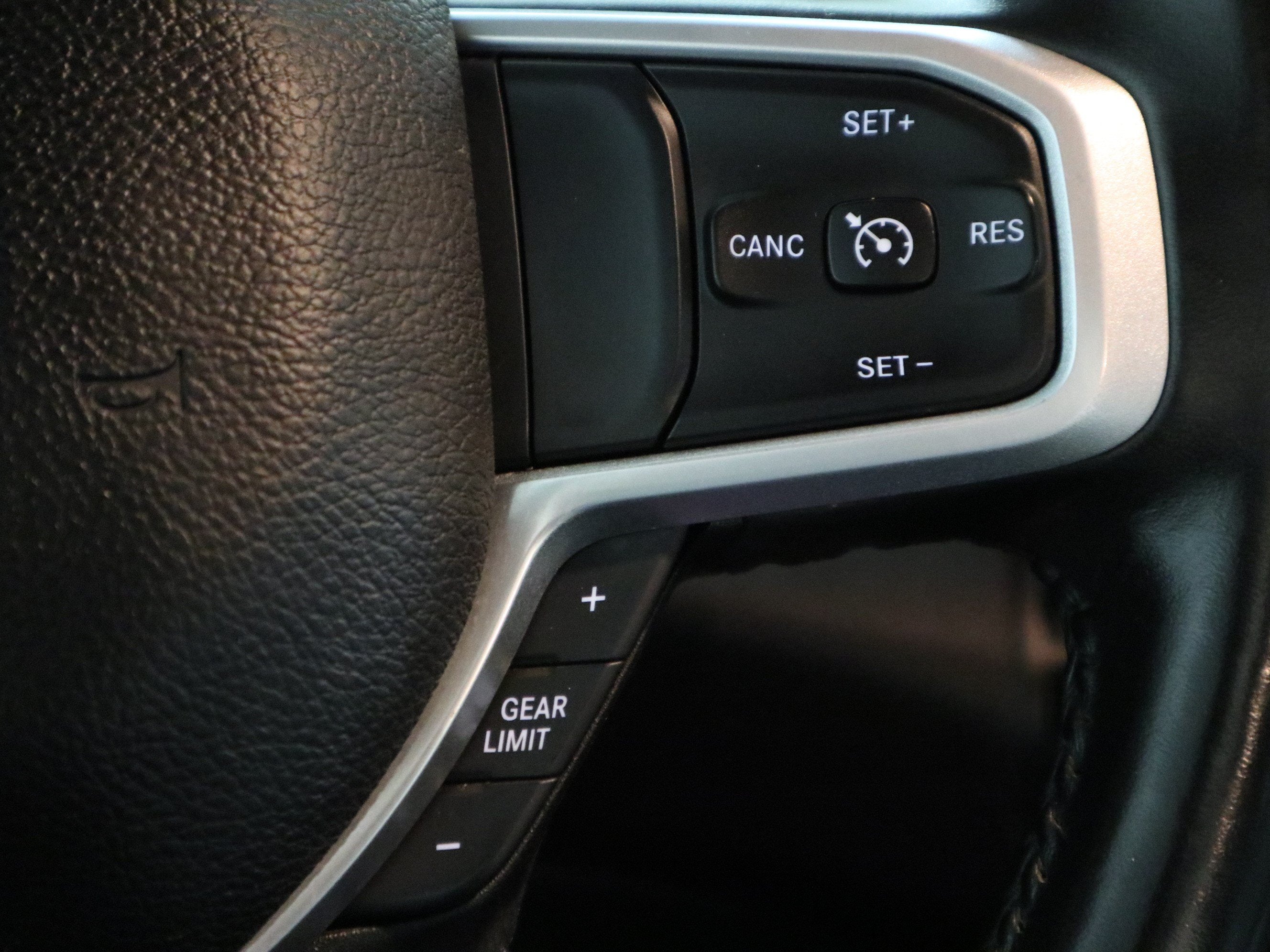 2024 RAM 2500 Big Horn Crew Cab 4x4
