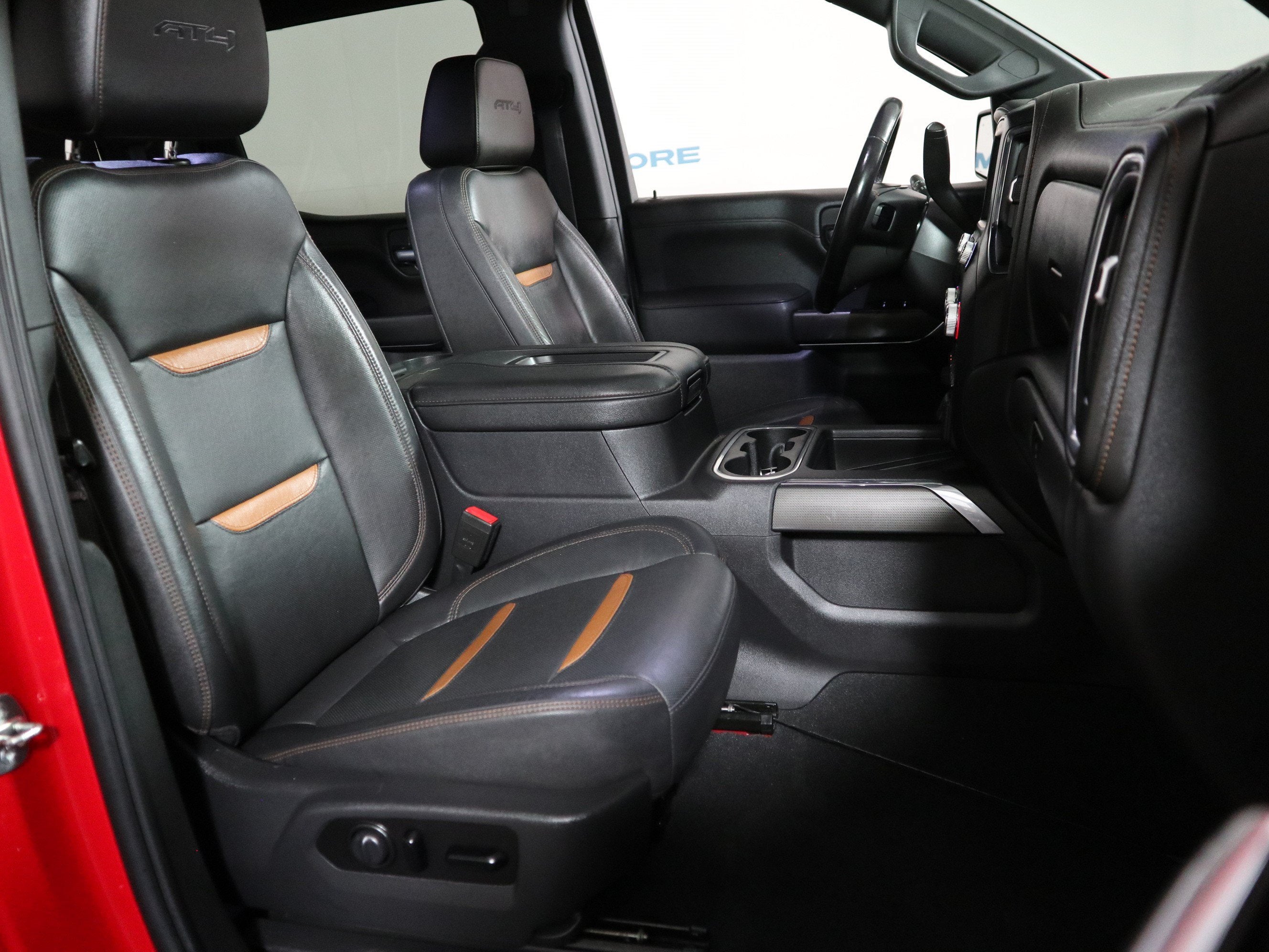 2021 GMC Sierra 1500 AT4 Crew Cab 4WD