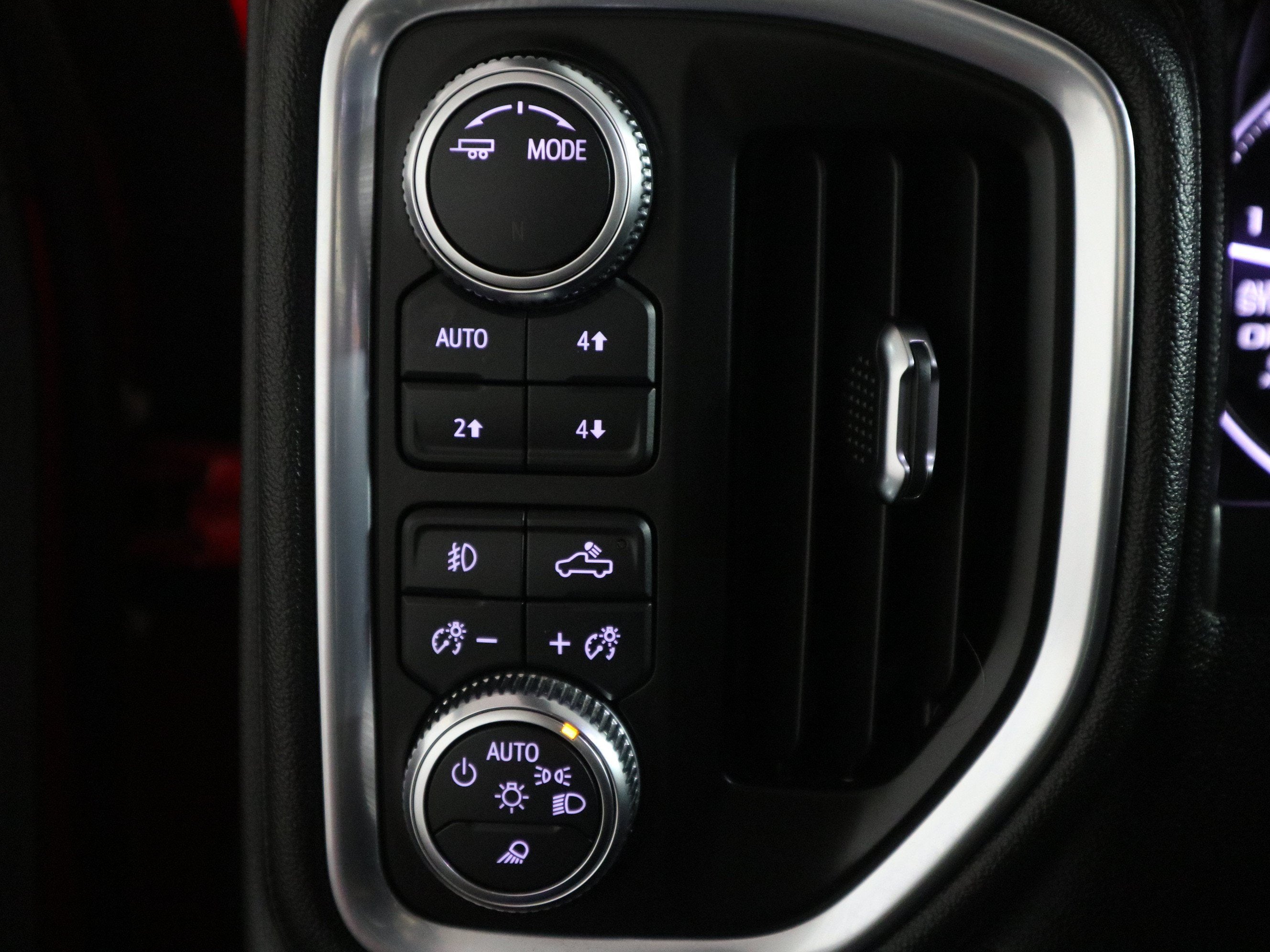 2021 GMC Sierra 1500 AT4 Crew Cab 4WD