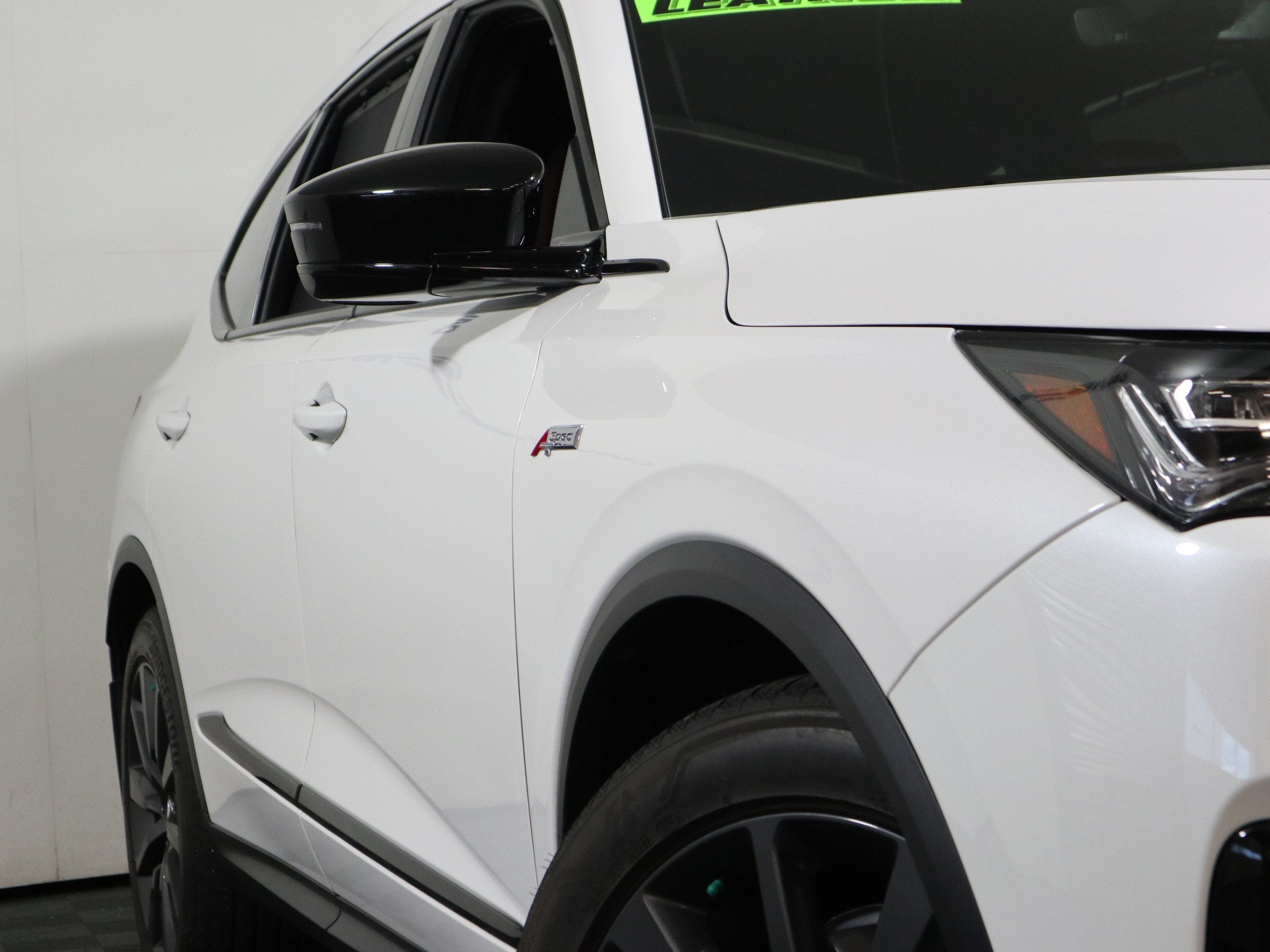 2025 Acura MDX w/A-Spec Package