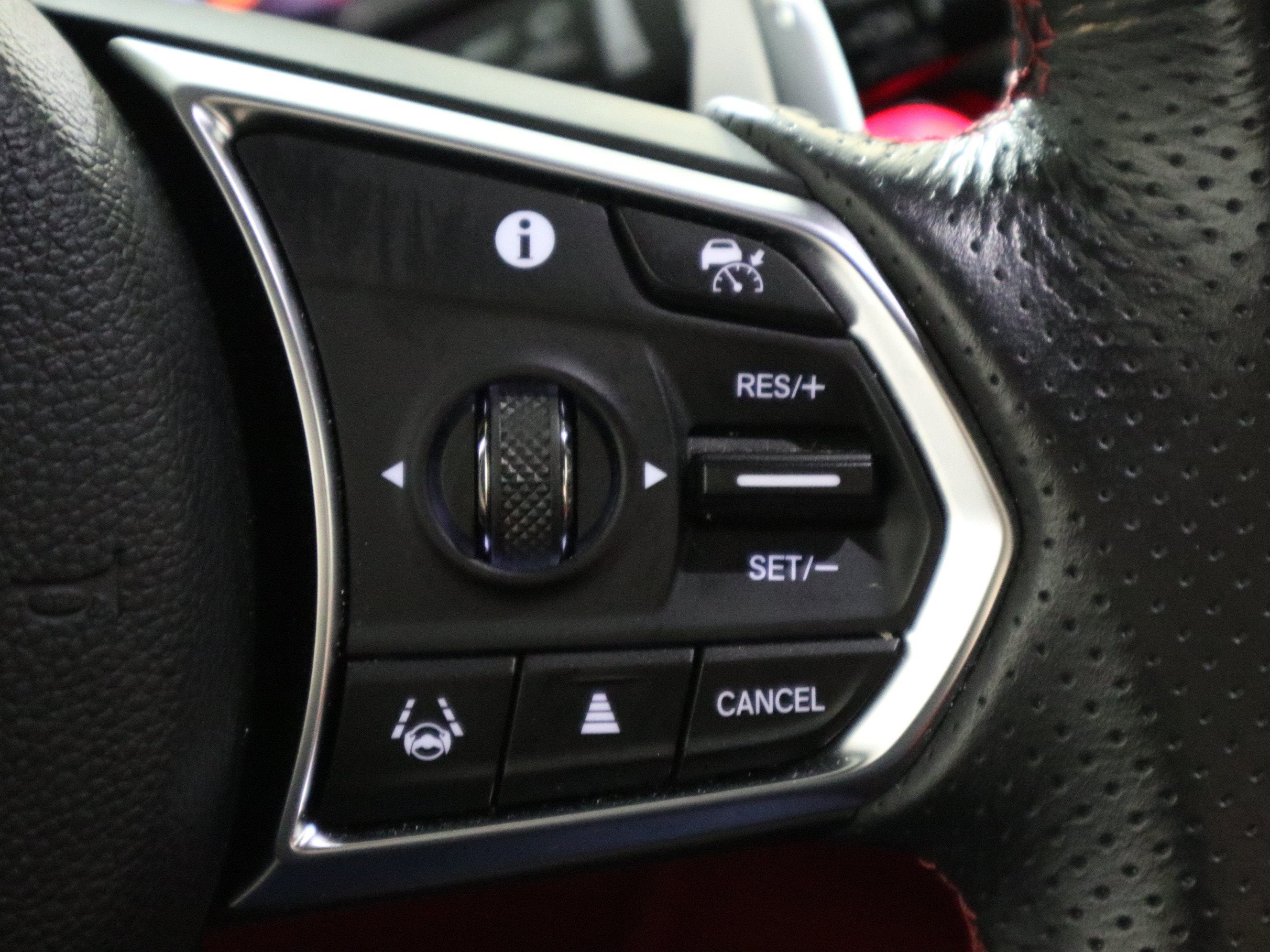 2025 Acura MDX w/A-Spec Package
