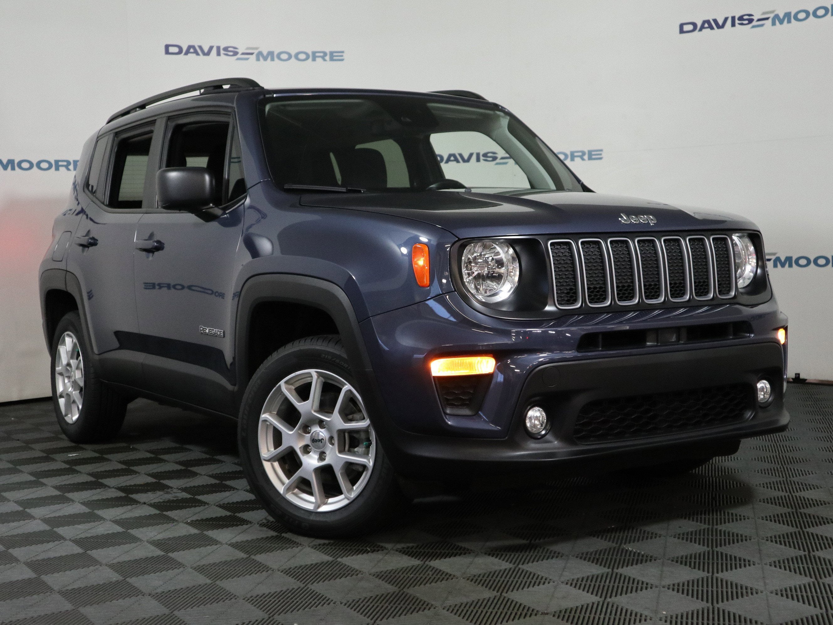 2023 Jeep Renegade Latitude 4x4