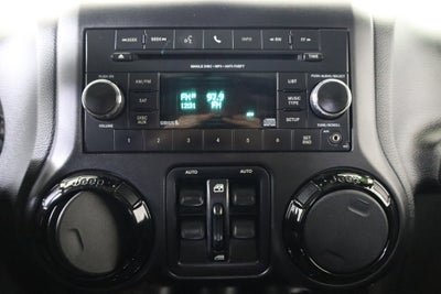 2014 Jeep Wrangler Unlimited Altitude