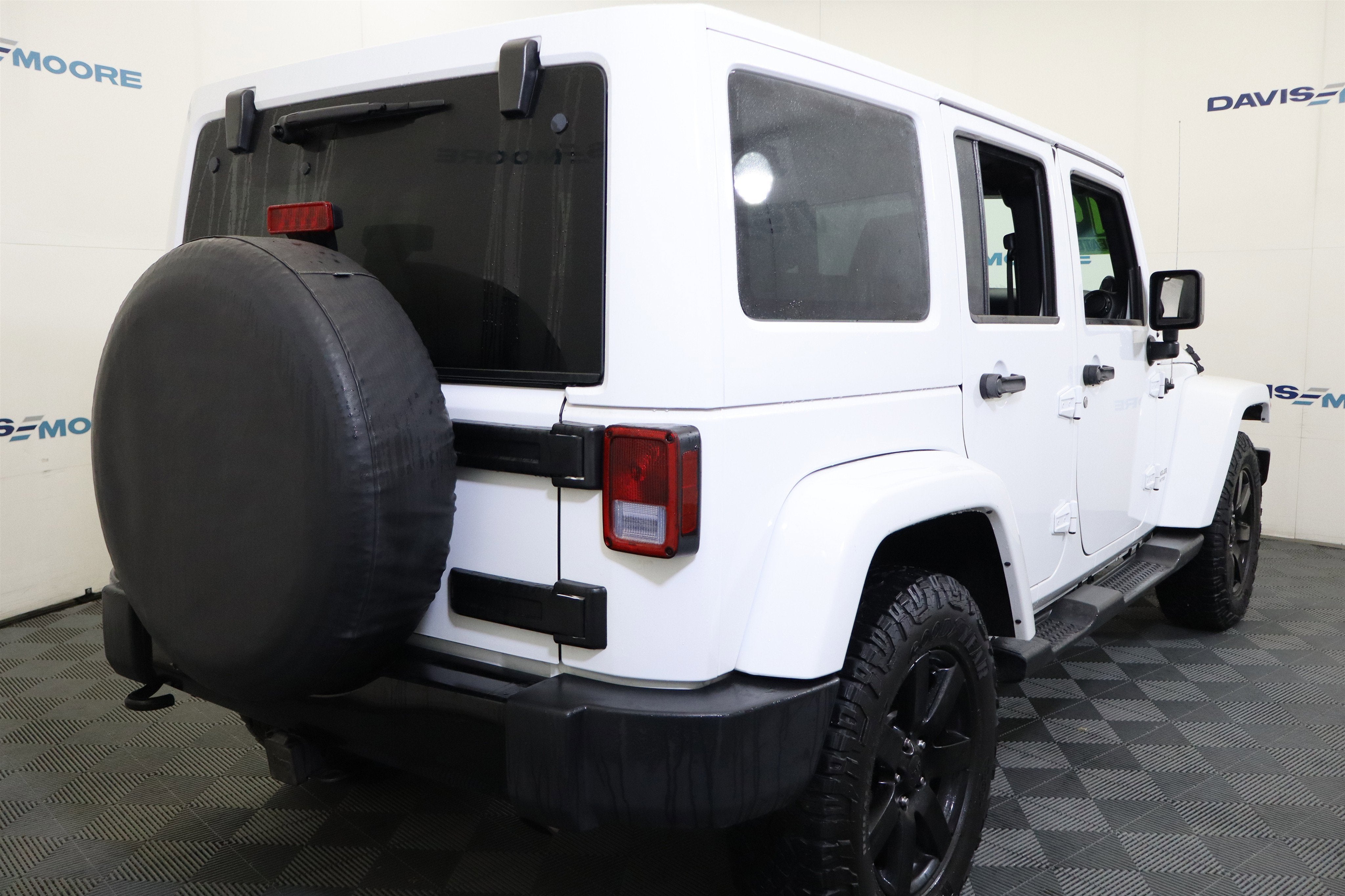 2014 Jeep Wrangler Unlimited Altitude