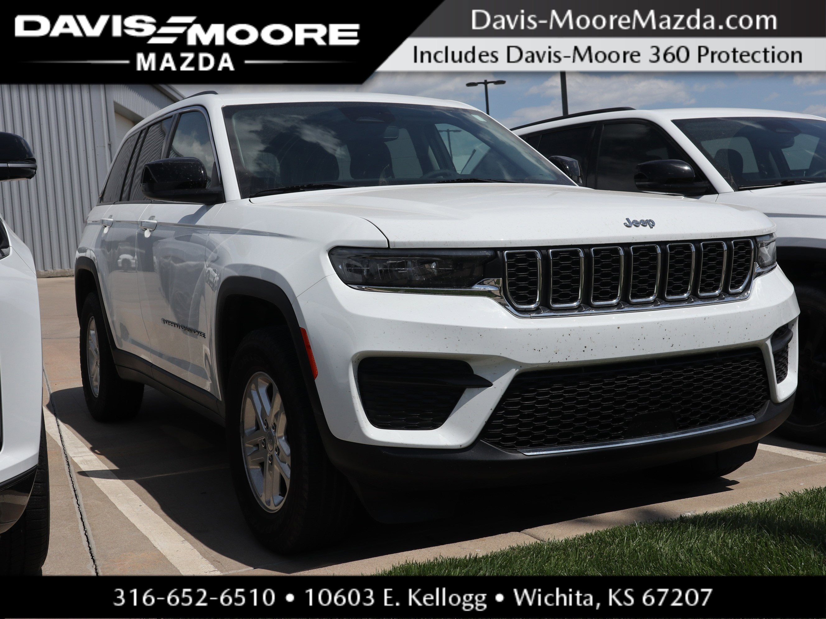 2023 Jeep Grand Cherokee Laredo