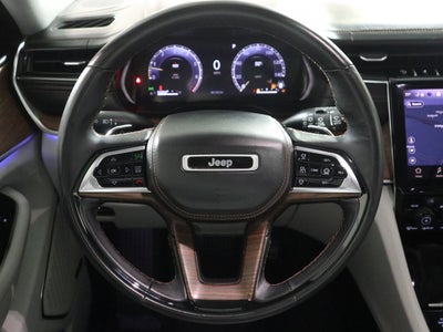 2022 Jeep Grand Cherokee Summit