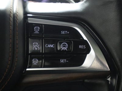 2022 Jeep Grand Cherokee Summit