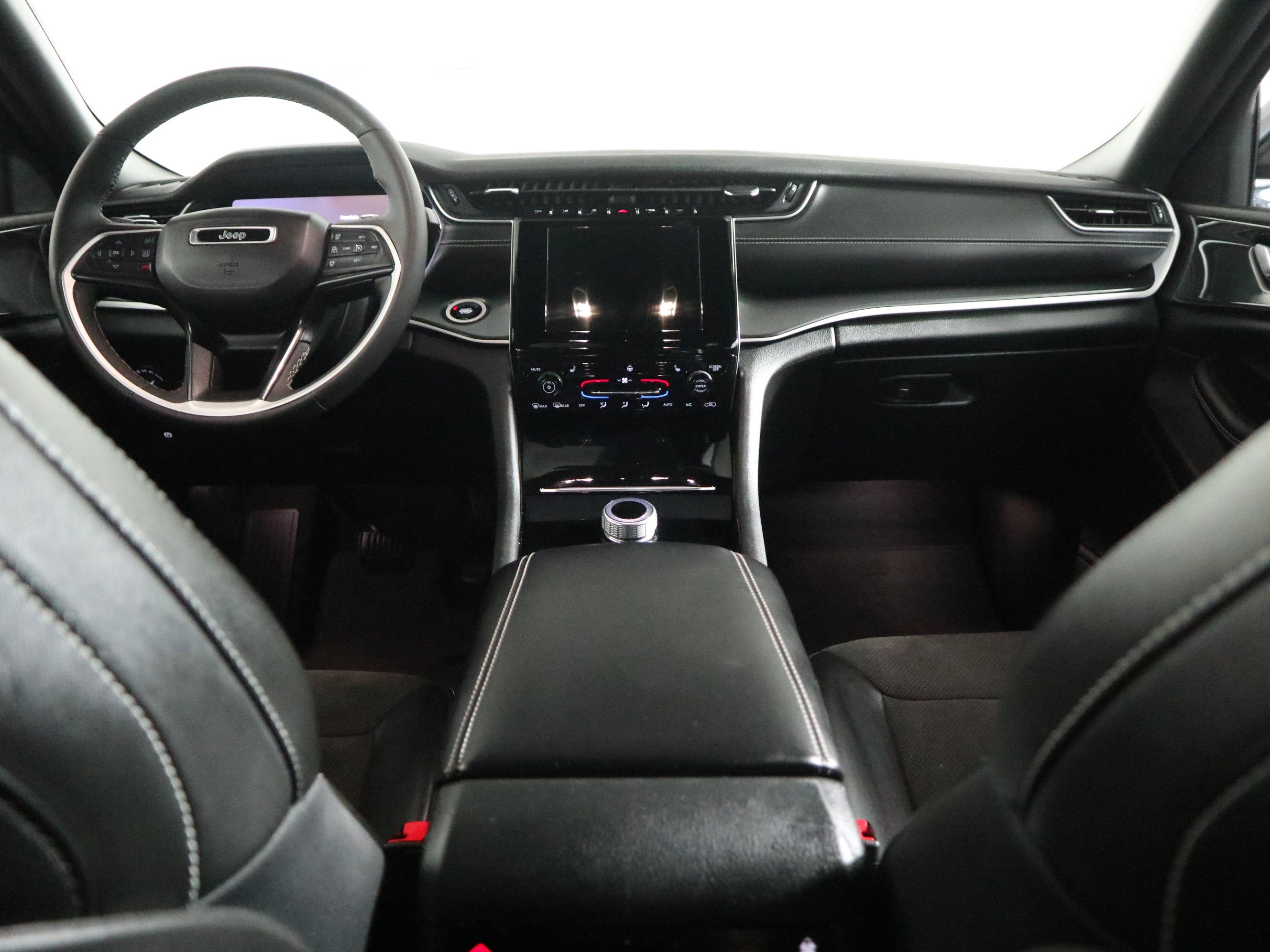 2023 Jeep Grand Cherokee L Altitude 4x4