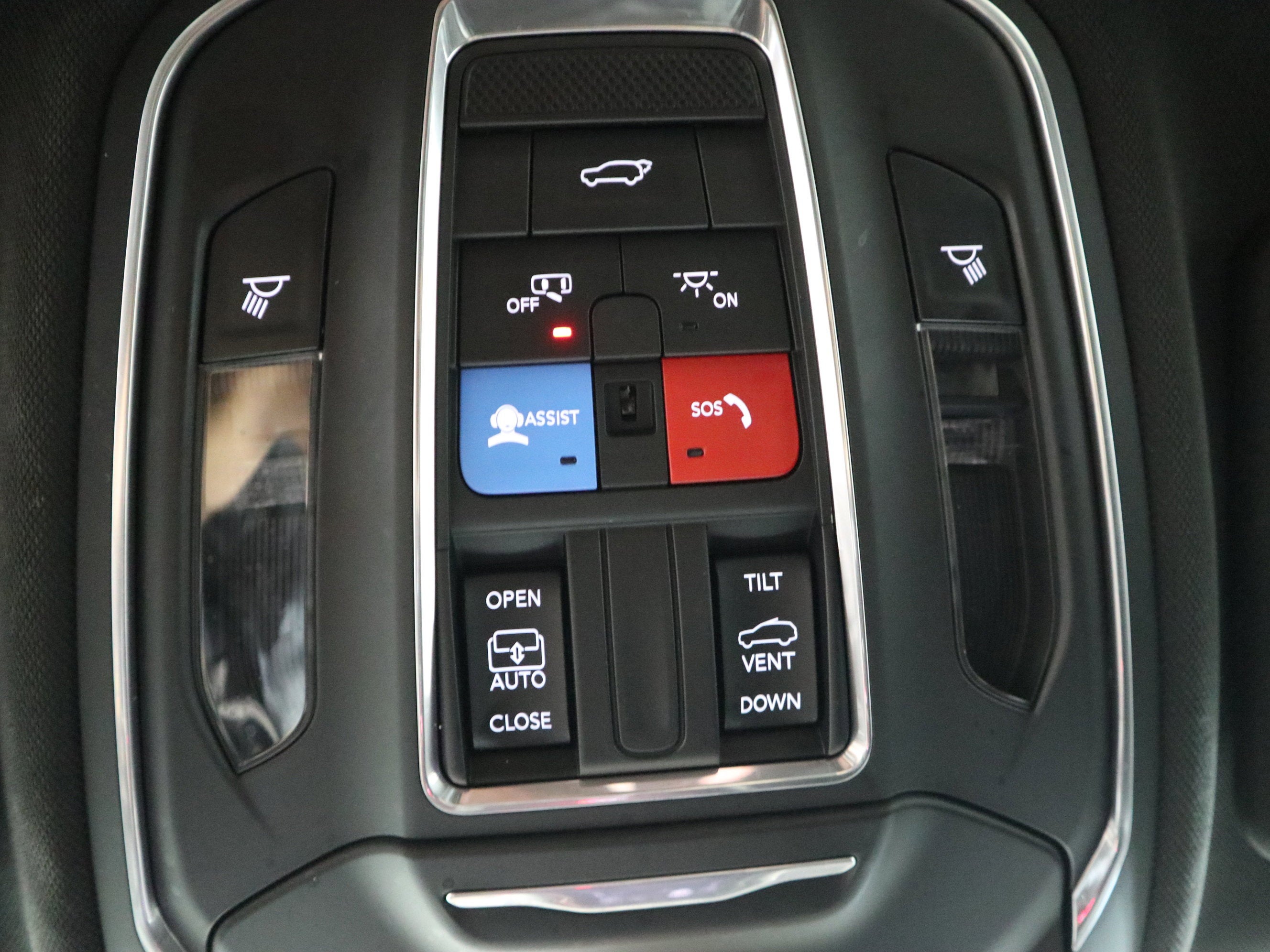 2023 Jeep Grand Cherokee L Altitude 4x4