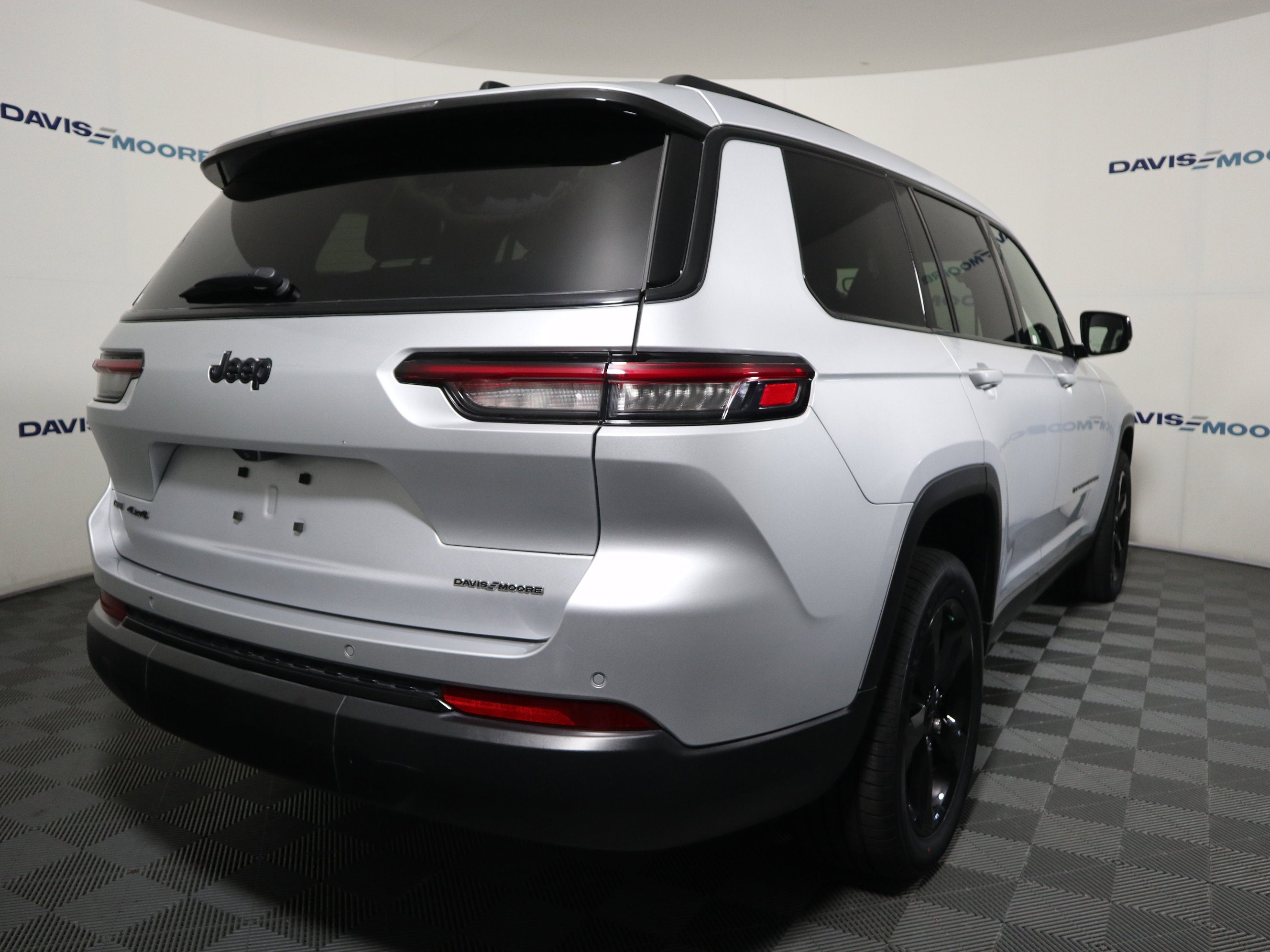 2023 Jeep Grand Cherokee L Altitude 4x4