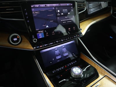 2024 Jeep Grand Wagoneer L Series III