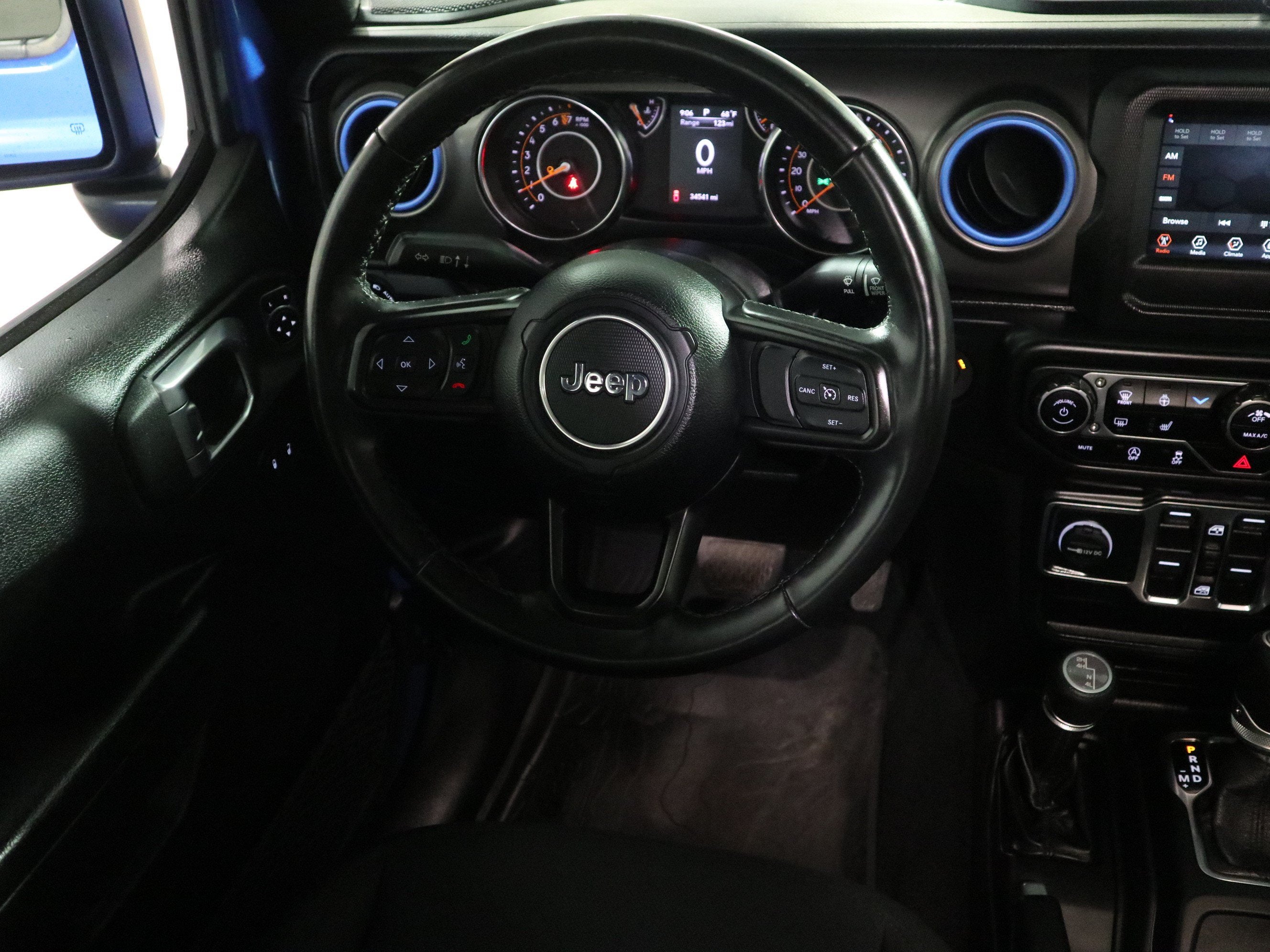2022 Jeep Gladiator Willys