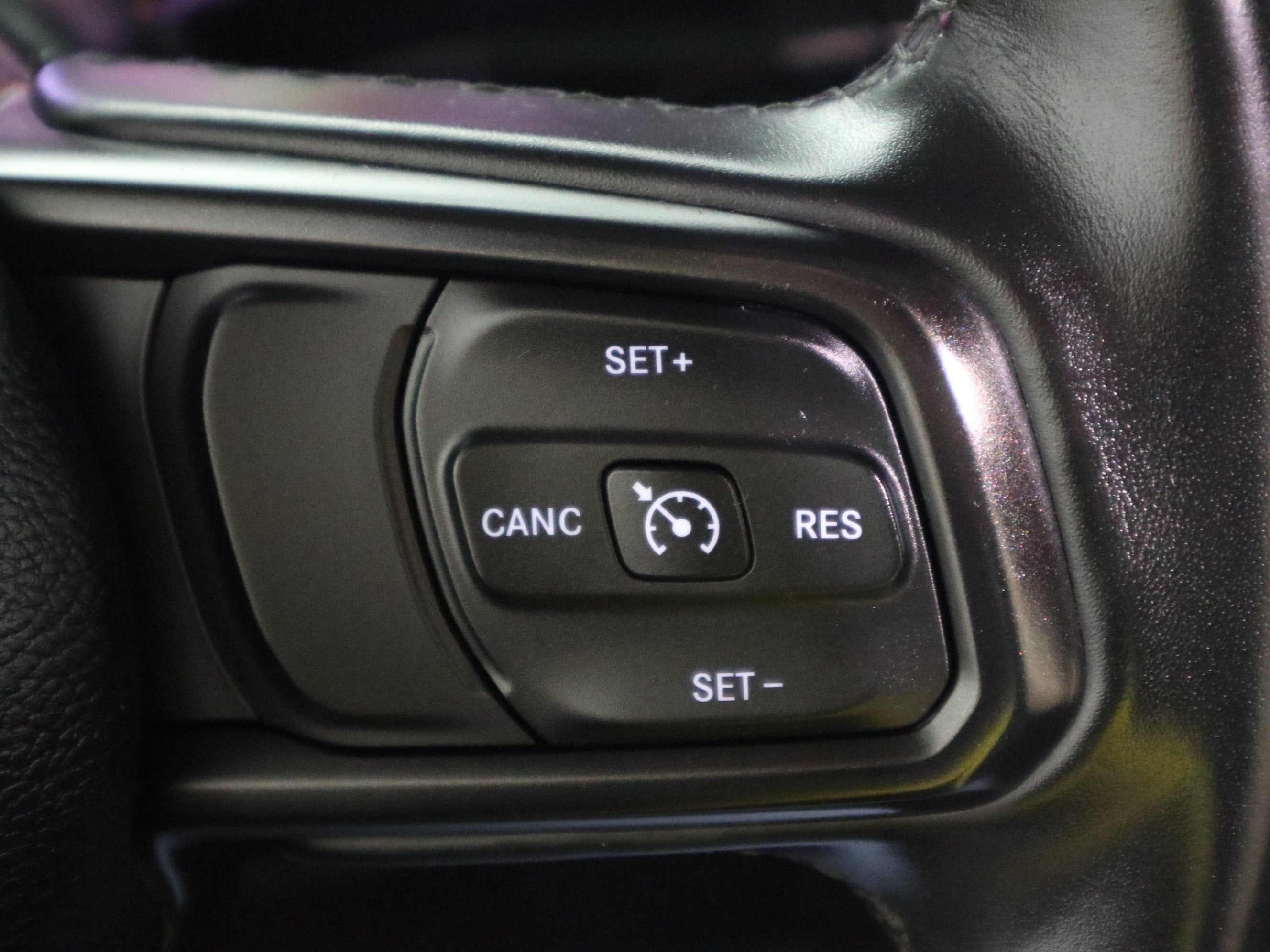 2022 Jeep Gladiator Willys