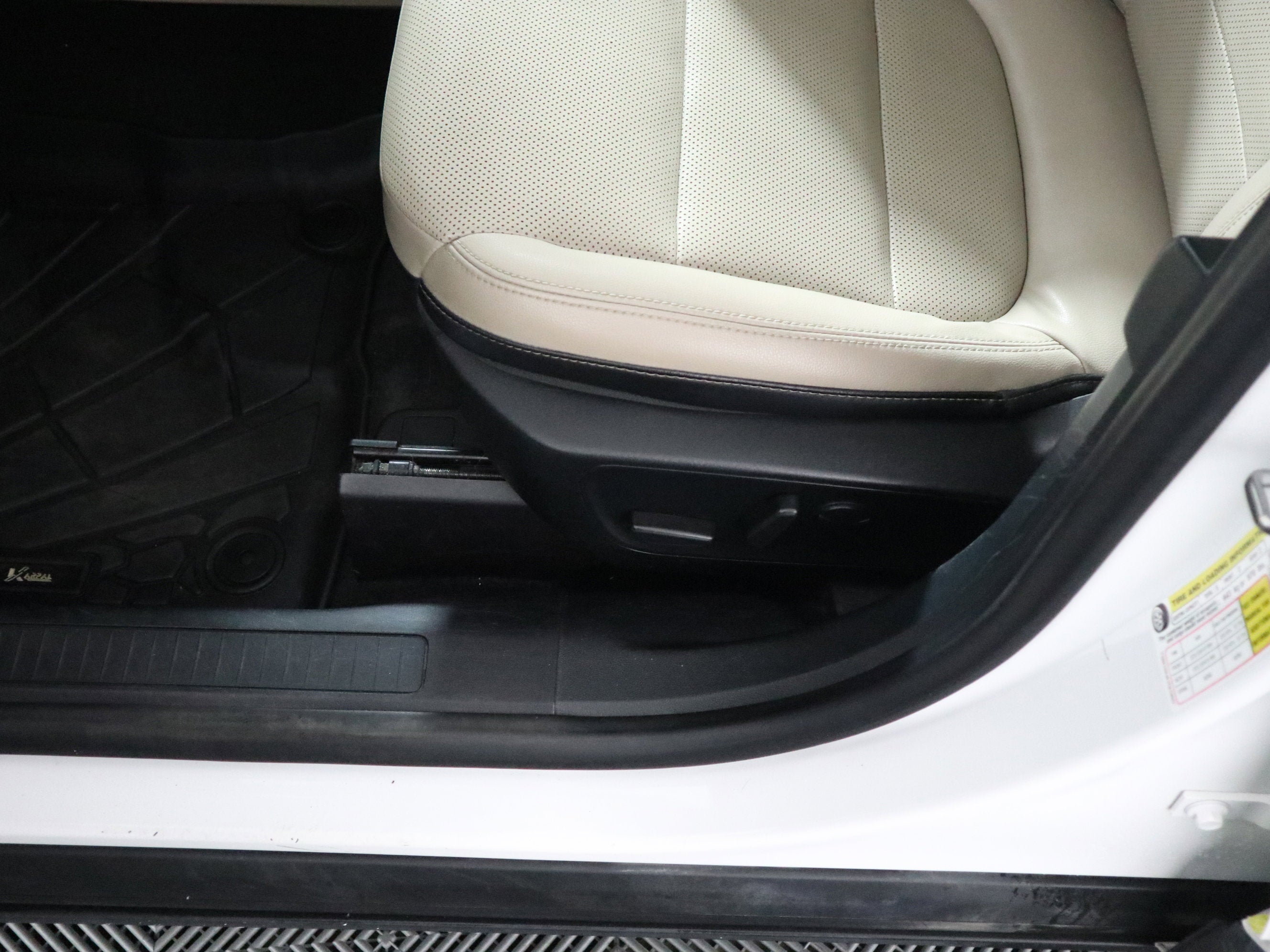 2021 Ford Escape Titanium AWD